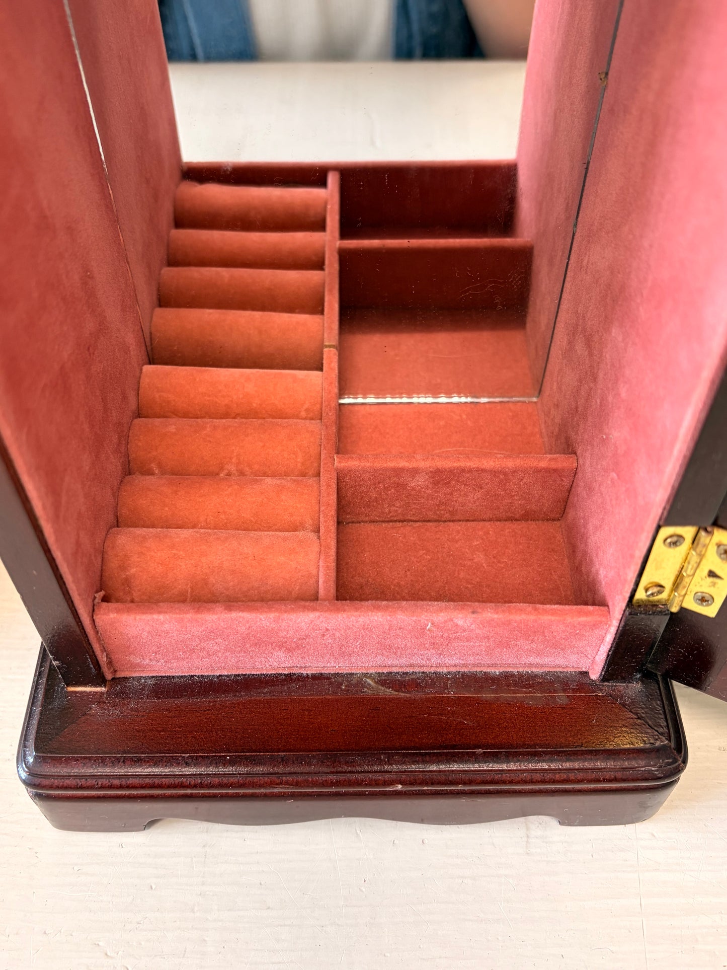 Wooden Mirrored Jewelry Box (Local Pick Up Only)