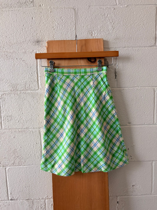Vtg Plaid Green Skirt : 25”W