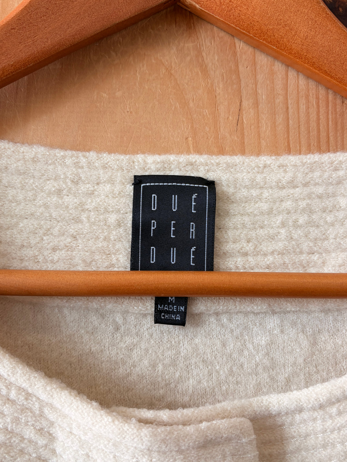Floral Ivory Wool Cardigan : M