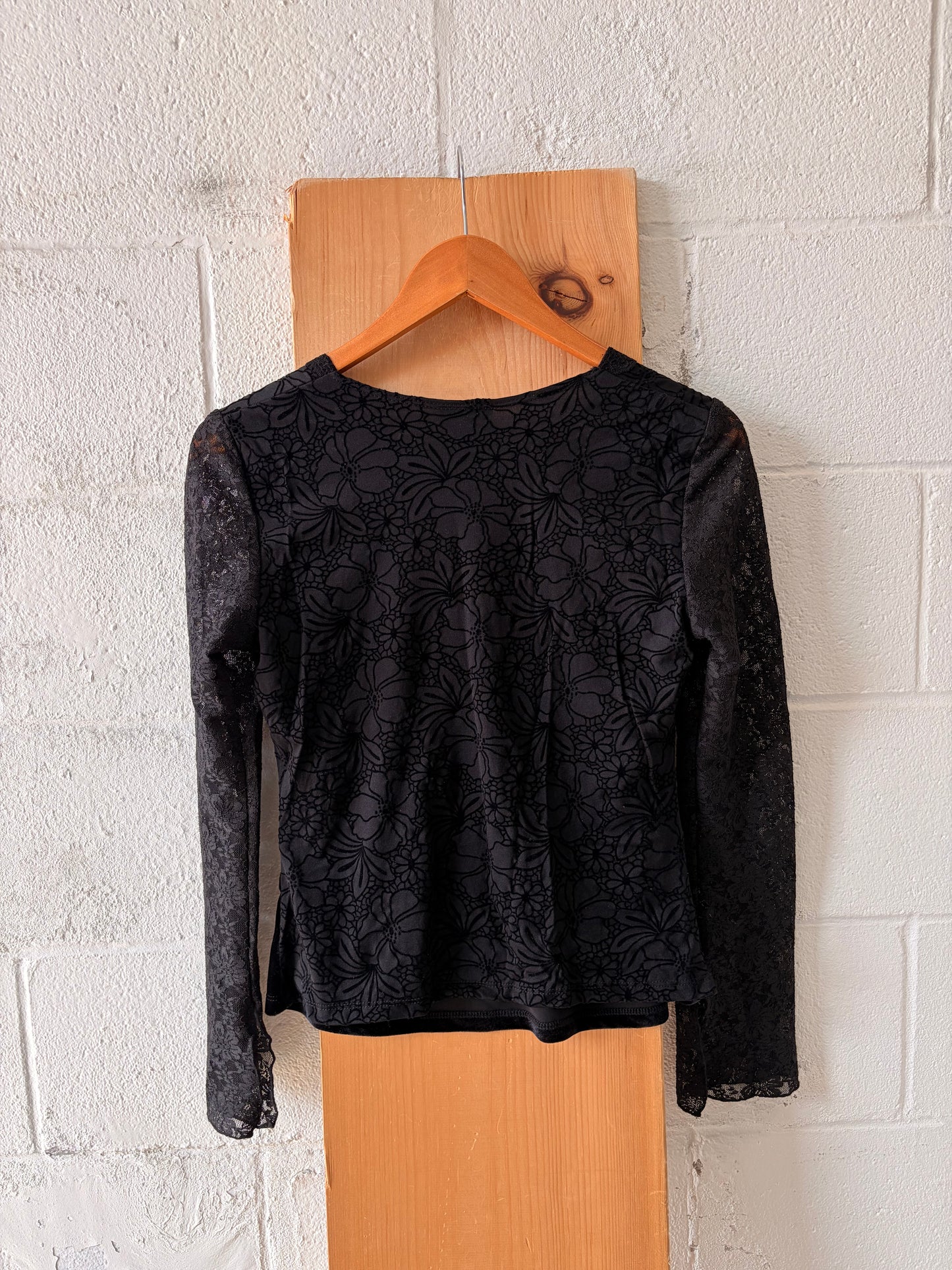 Black Velvet & Lace Top : M