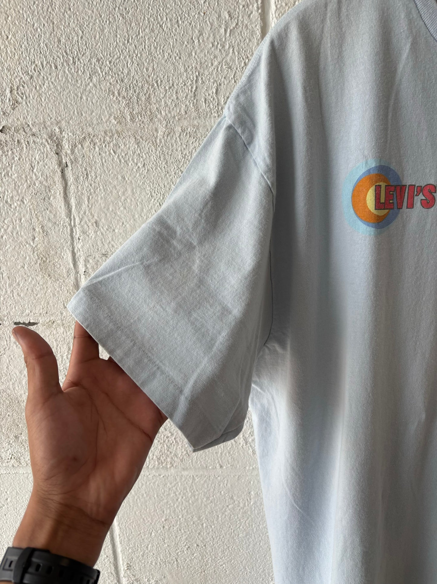Vtg Single Stitch Levi’s Logo Tee : L