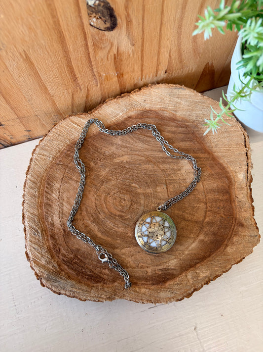 Aromatherapy Diffuser Locket Necklace