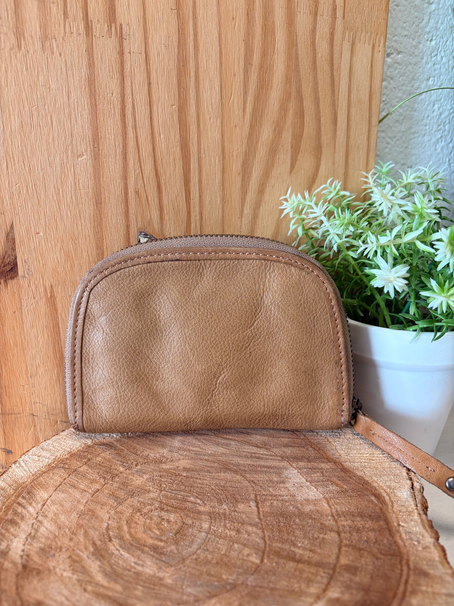 Light Brown Fossil Button Wallet