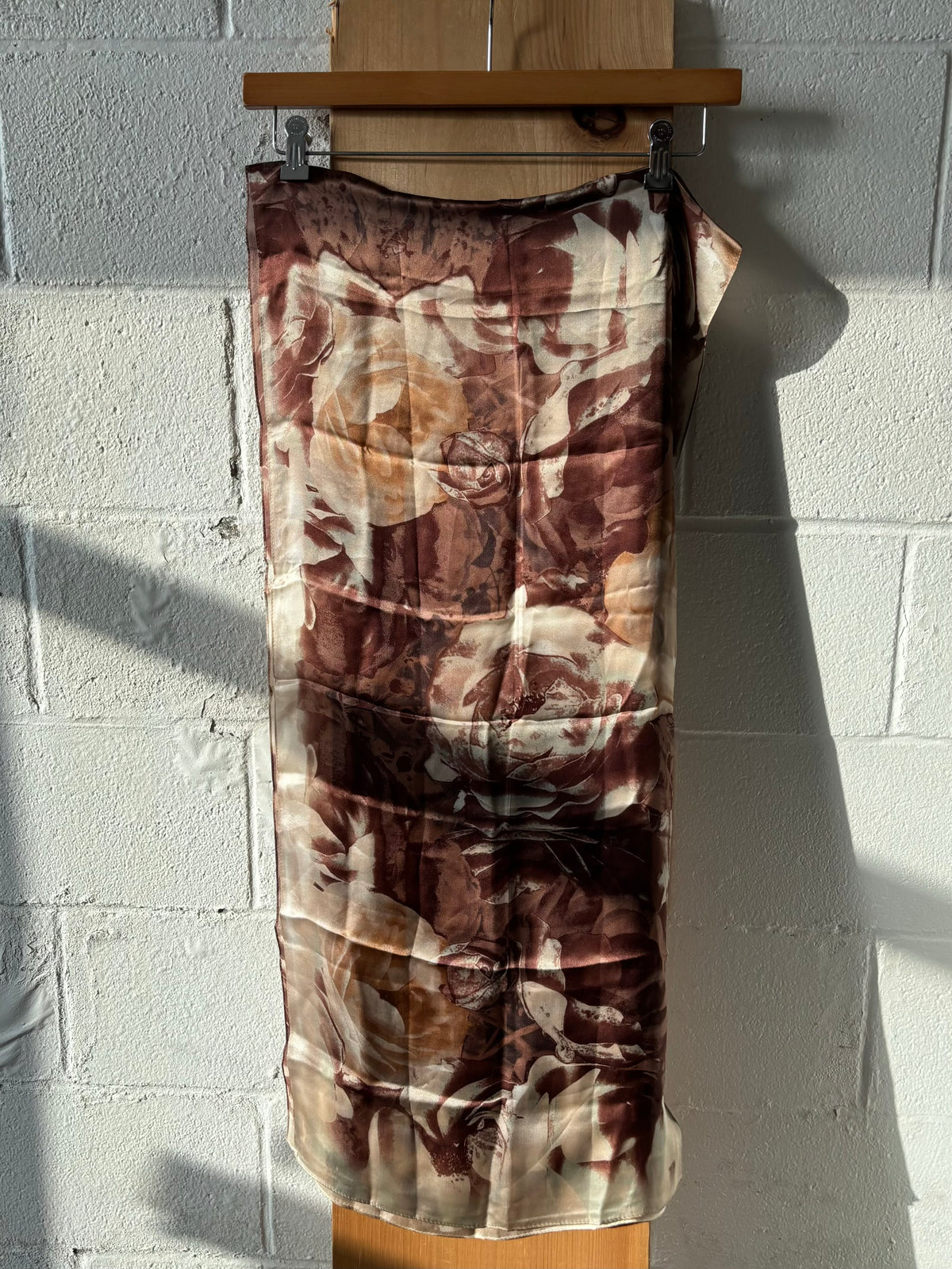 100% Silk Vince Camuto Scarf : 18” x 70”