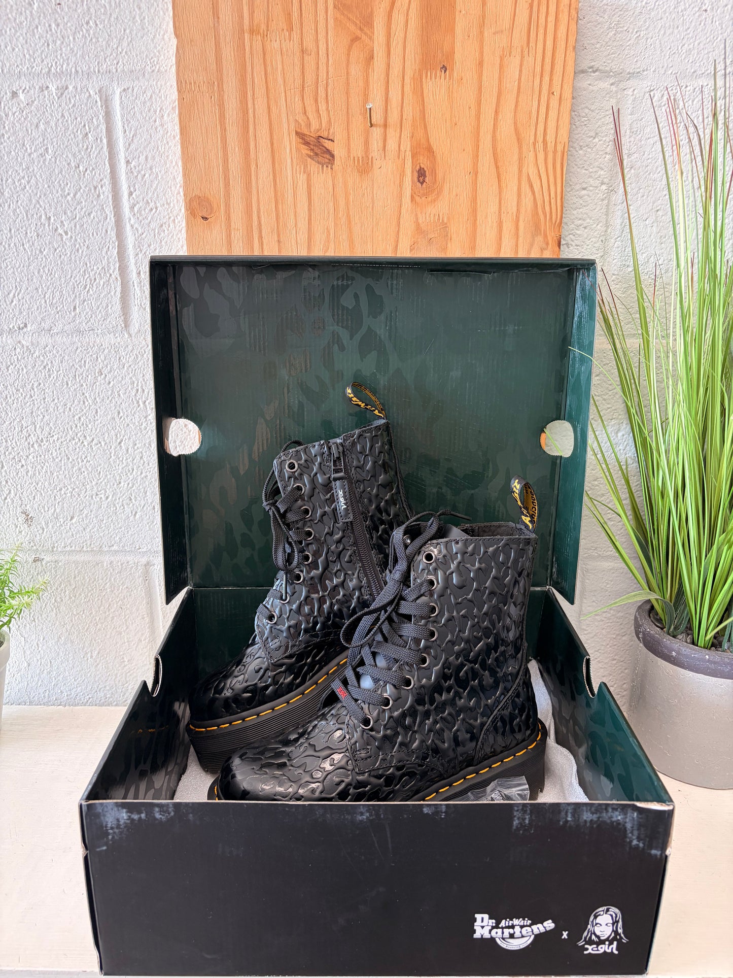 Dr. Martens Jadon X-Girl Textured Platform Boots : Size 7