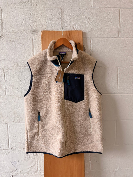 NWT Patagonia Sherpa Vest : L