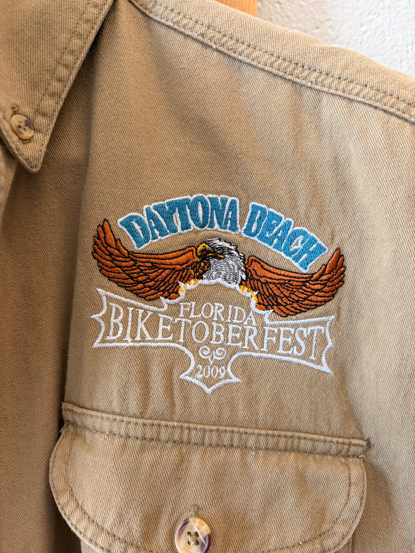 ‘09 “Biketober Fest” Sleeveless Button Down : M