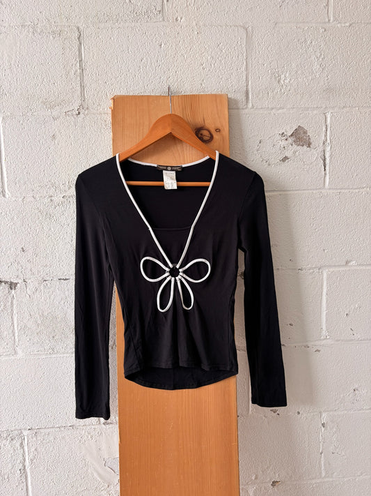French Flower Cut Out Top : M