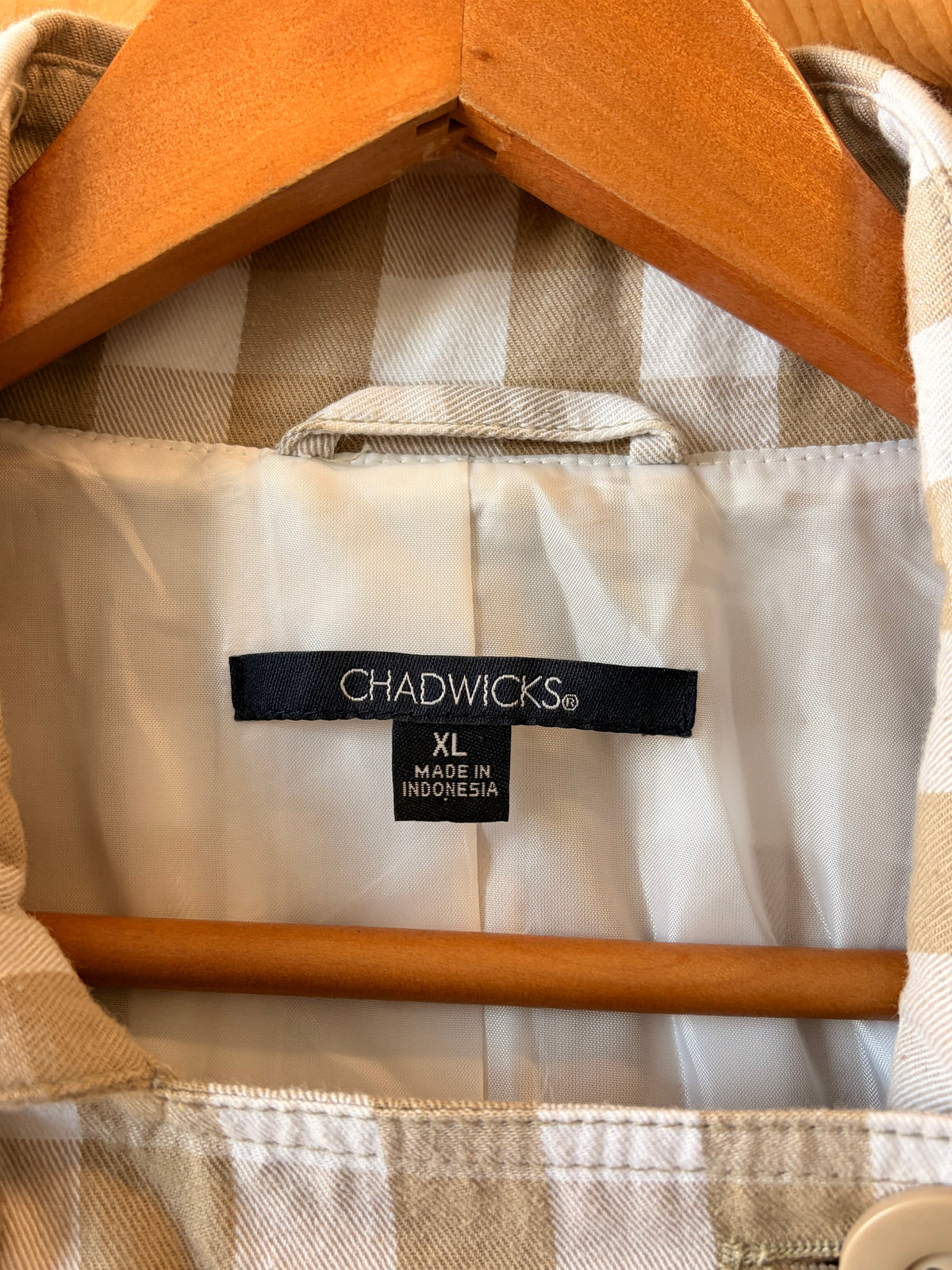 Beige Plaid Trench Coat : XL (As Is)