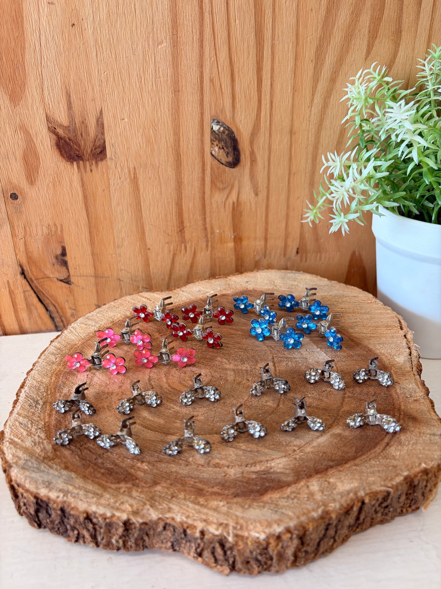 Vtg Set of Metal Rhinestone Hair Clips