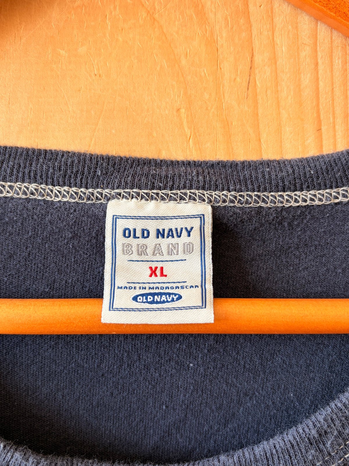 04’ Classic White Stitched Navy Tee : XL