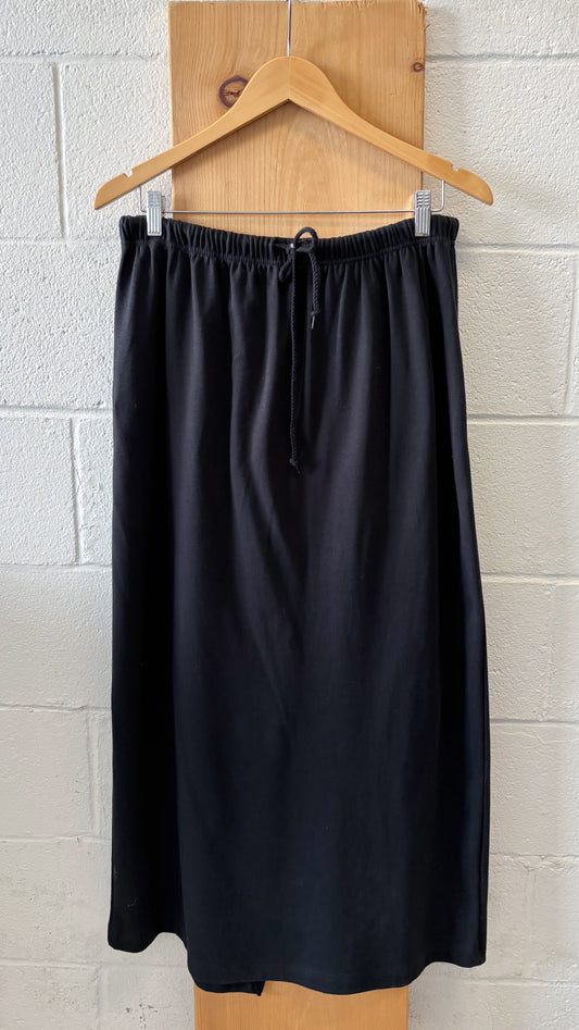 Deadstock Black Skirt : XL