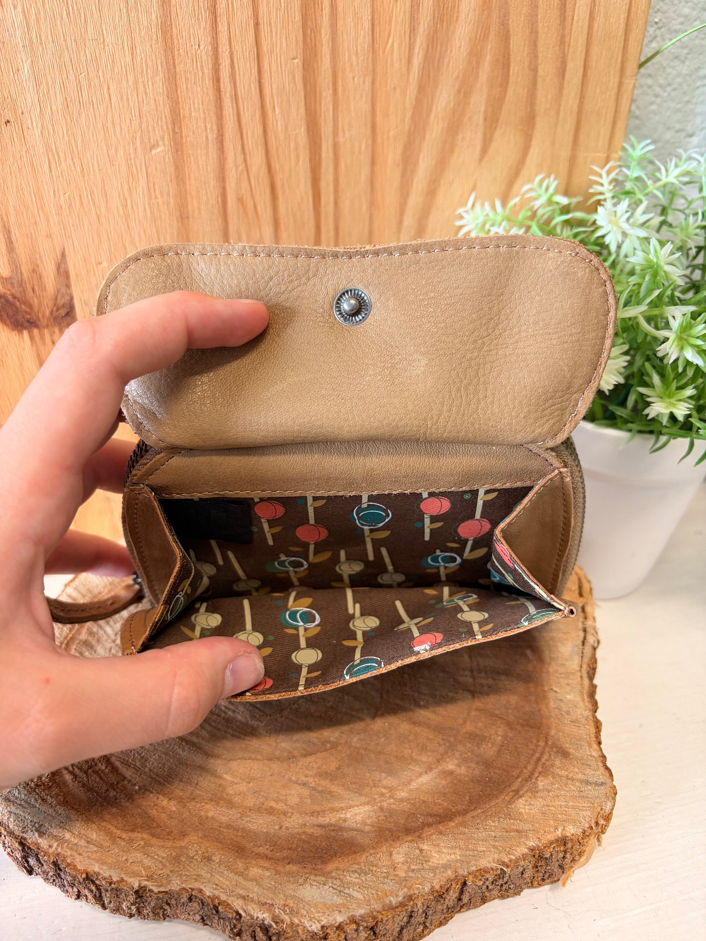 Light Brown Fossil Button Wallet