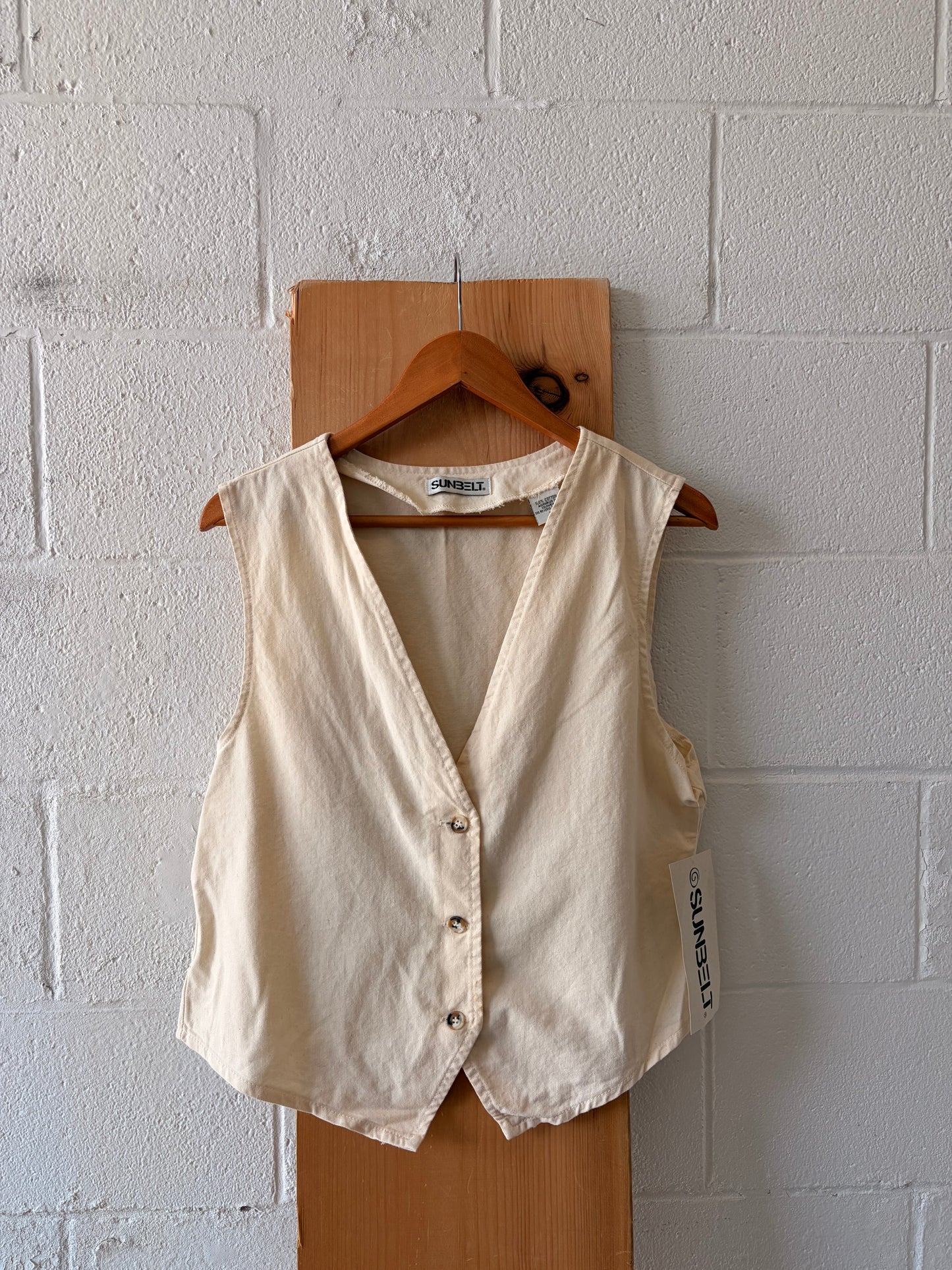 NWT Ivory Vest : L