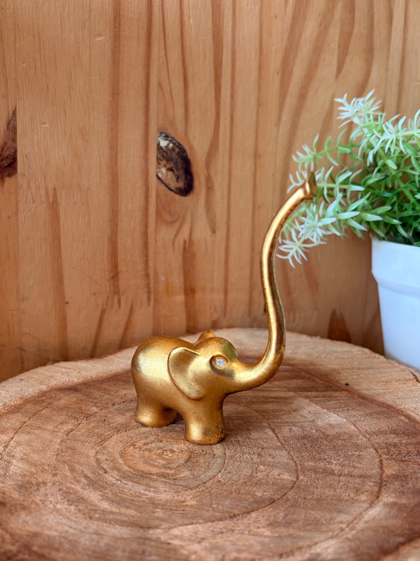 Brass Tone Elephant Ring Holder