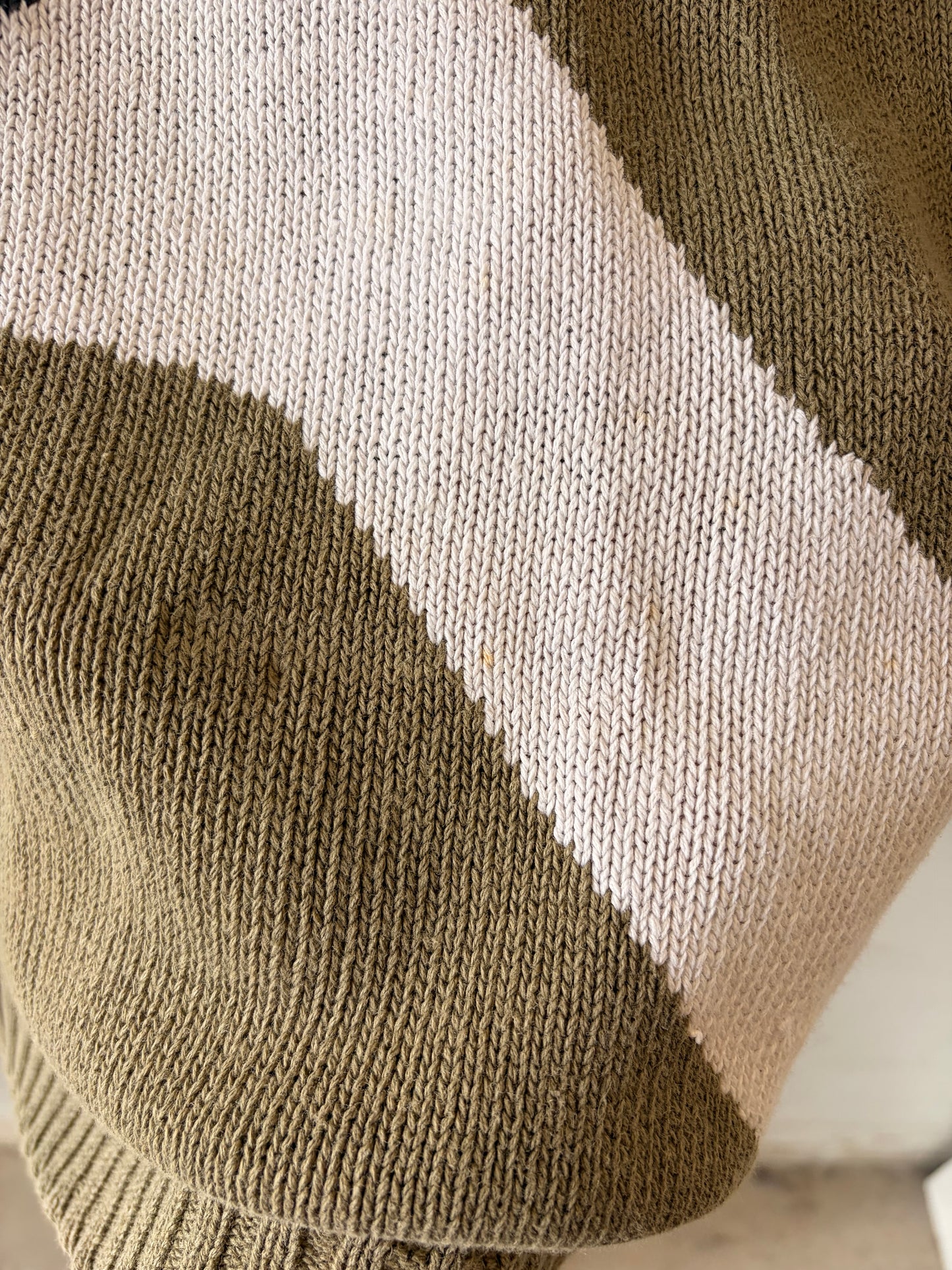 Vtg Short Sleeve Goose Sweater : L