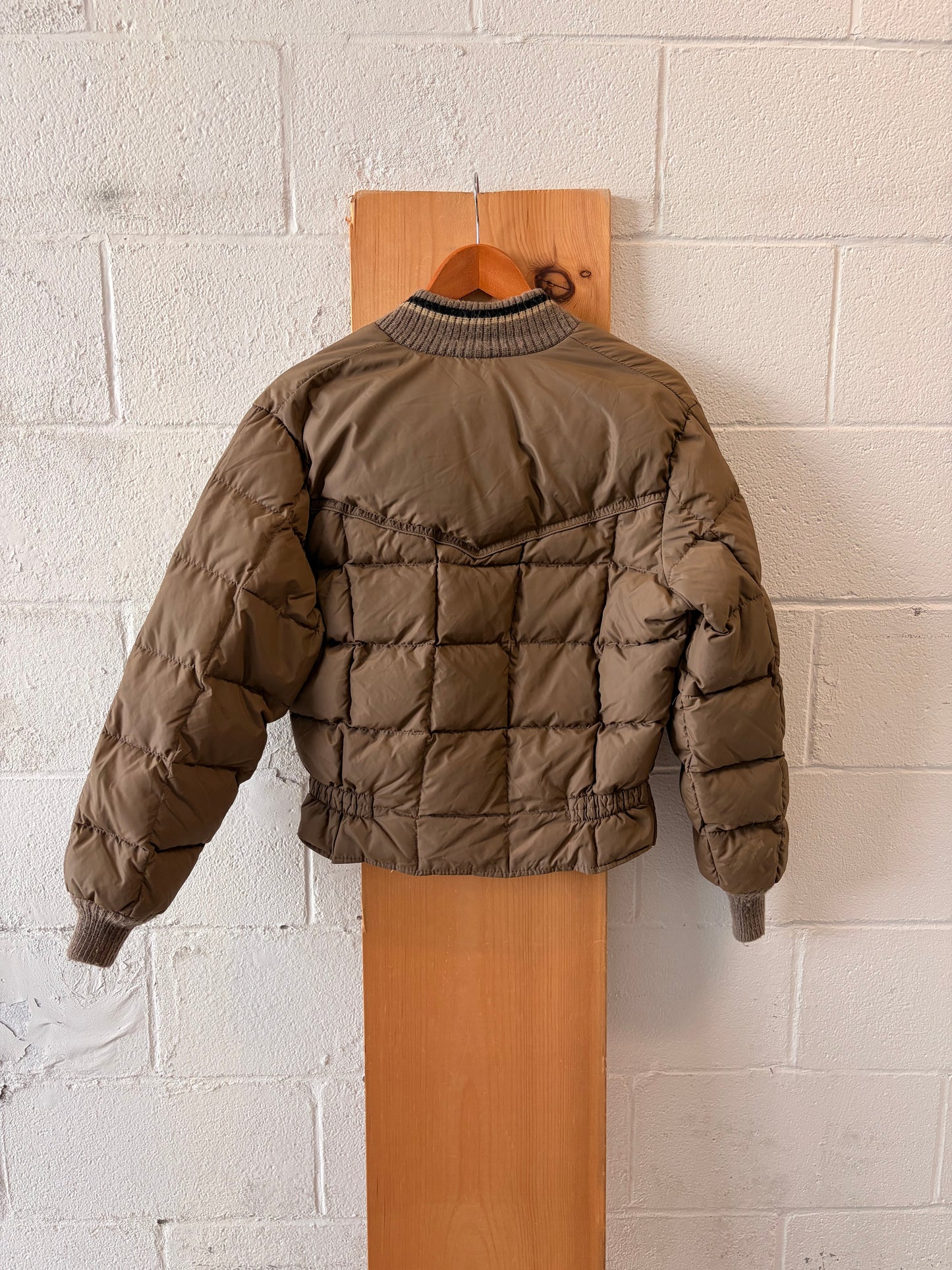 Vtg Walls Brown Puffer Coat : M (Local Pick Up Only)