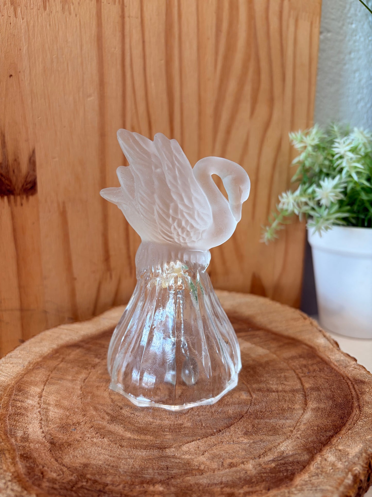 Vtg Glass Swan Bell (Local Pick Up Only)