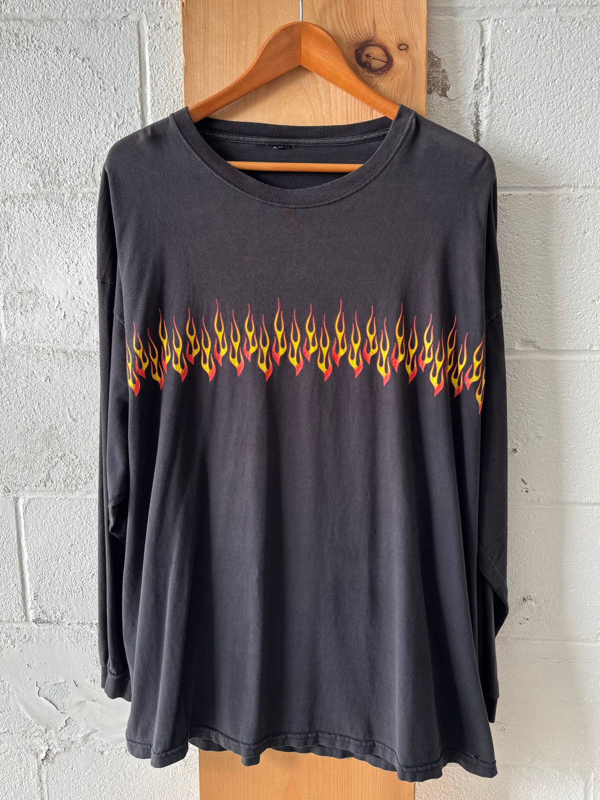 Y2K Flames Long Sleeve : XL