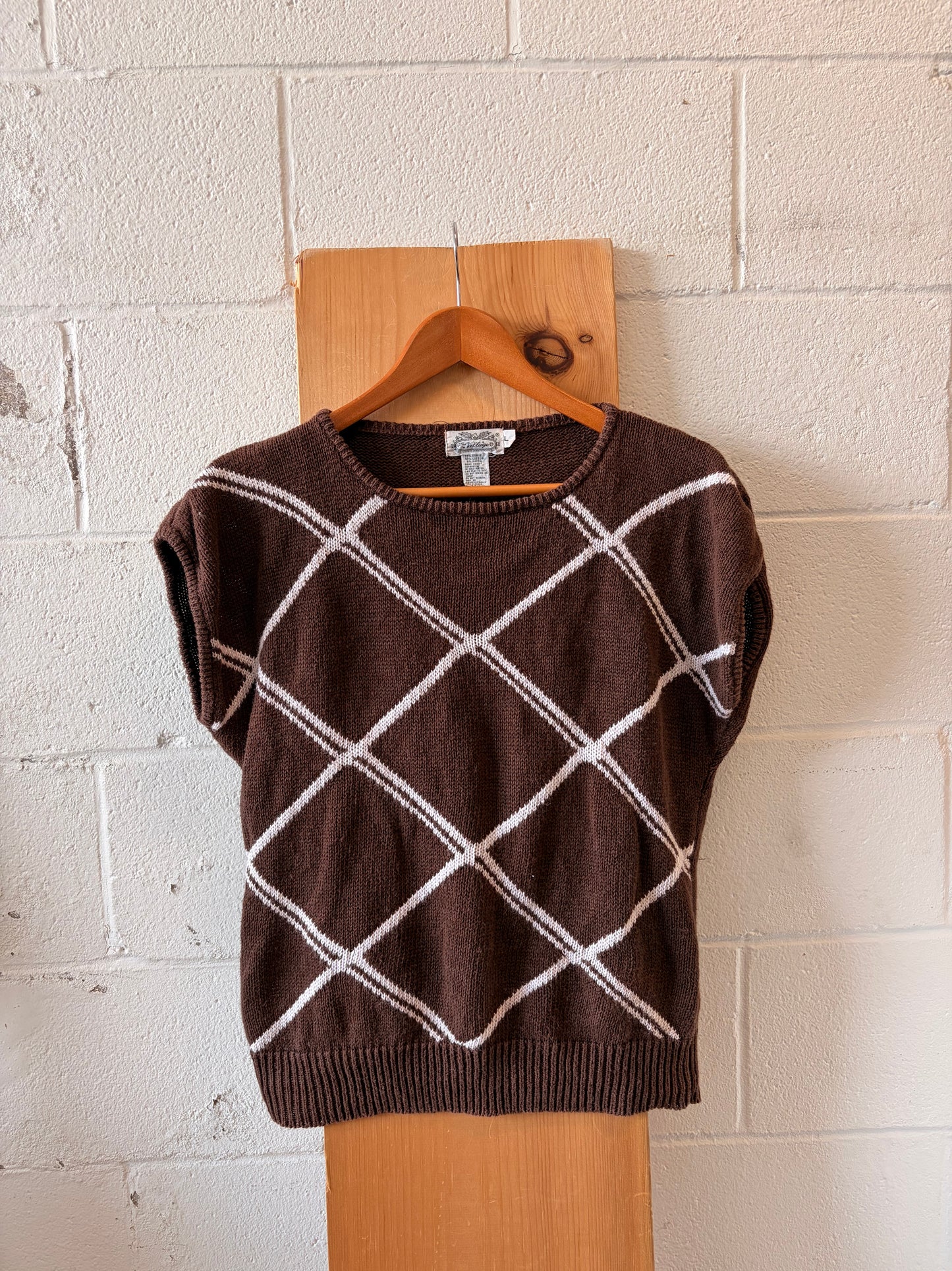 Brown & White Sleeveless Sweater : L