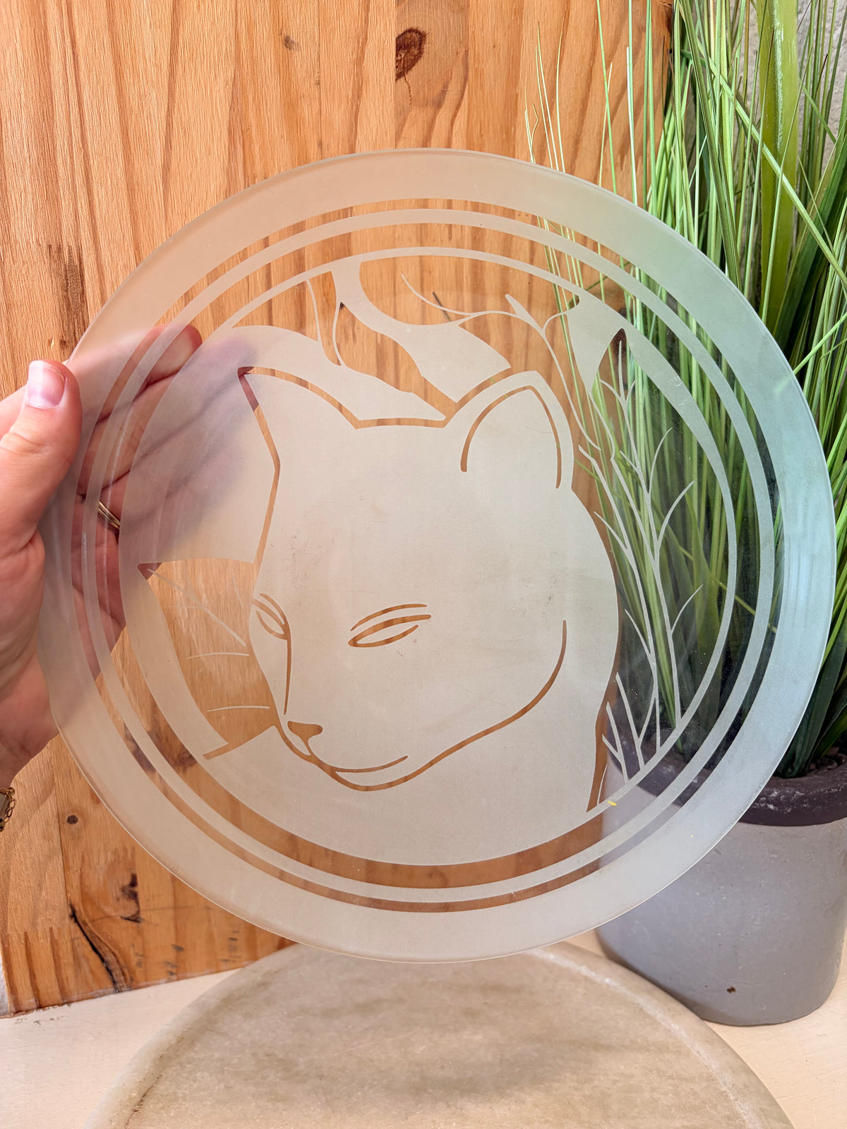 Vtg Frosted Cat Plate (Local Pick Up Only)