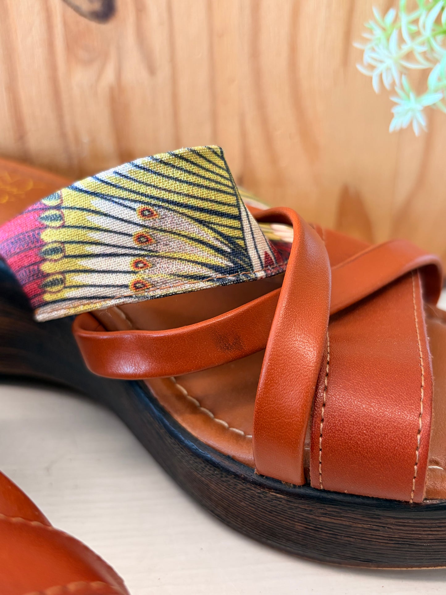 Tuscany Wedges : Size 7.5
