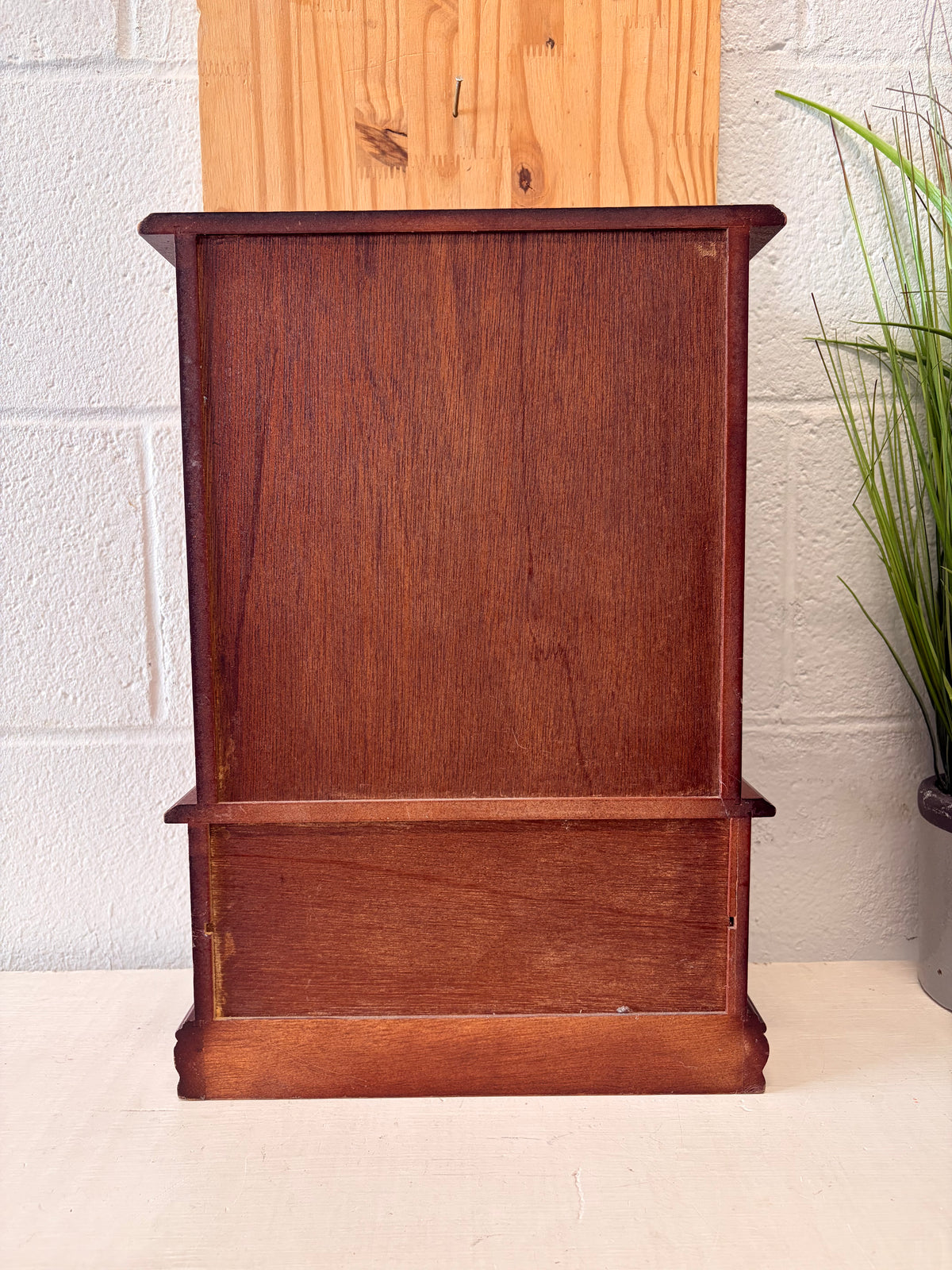 Vtg Floral Jewelry Armoire (Local Pick Up Only - As Is)