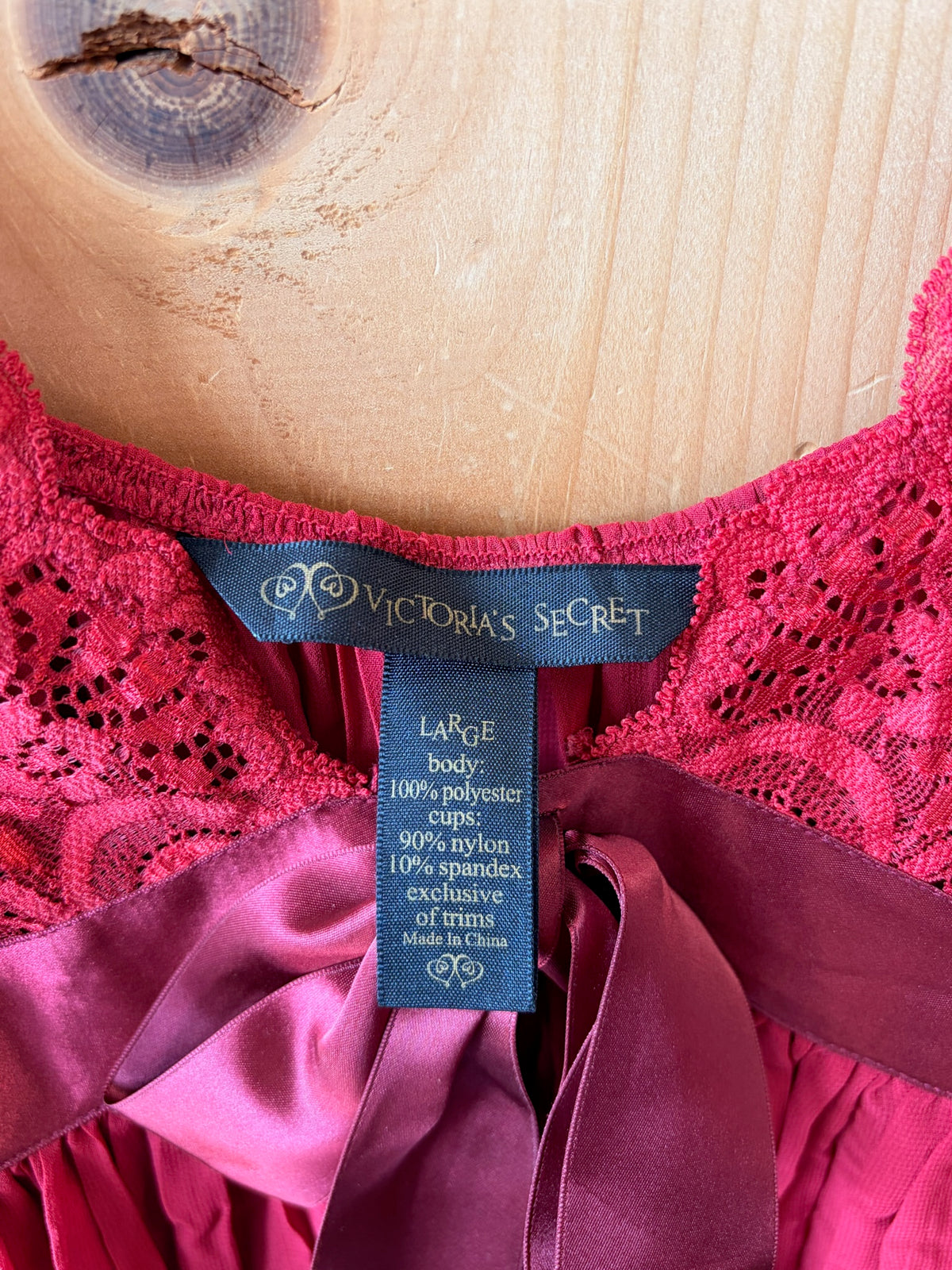 Victoria’s Secret Burgundy Bow Chemise : L