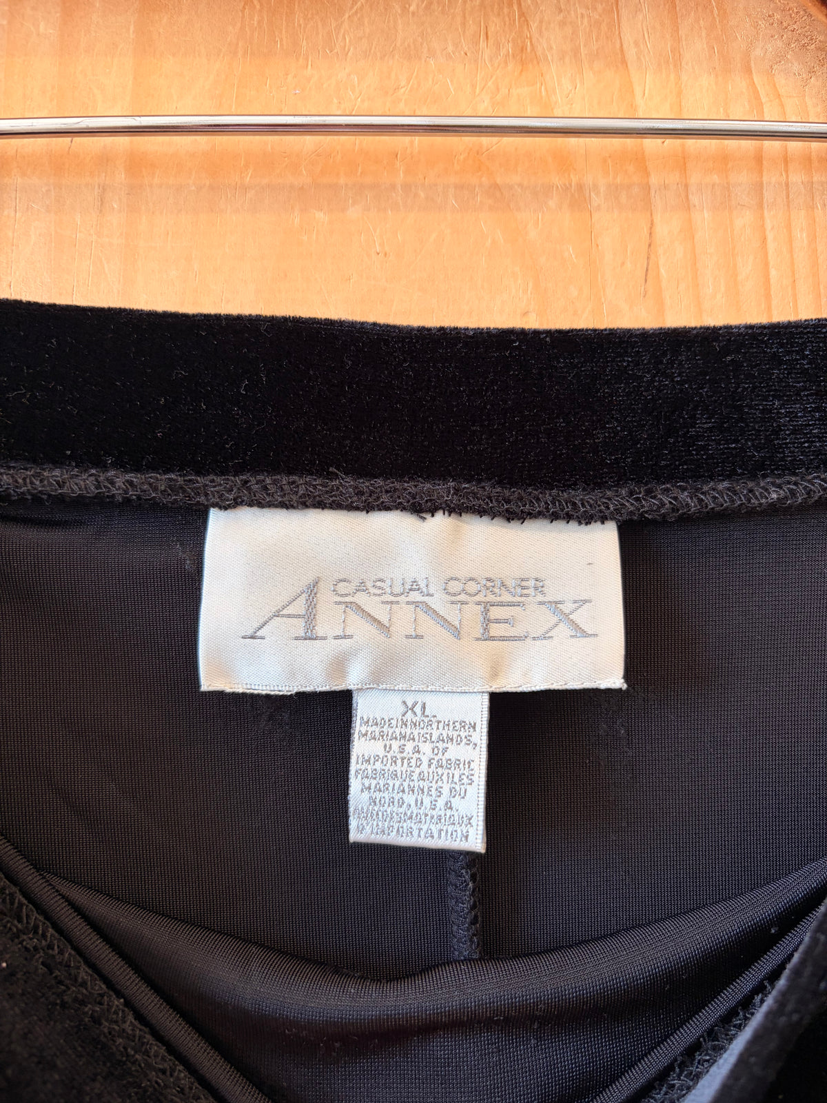 Vtg Black Velvet Maxi Skirt : XL