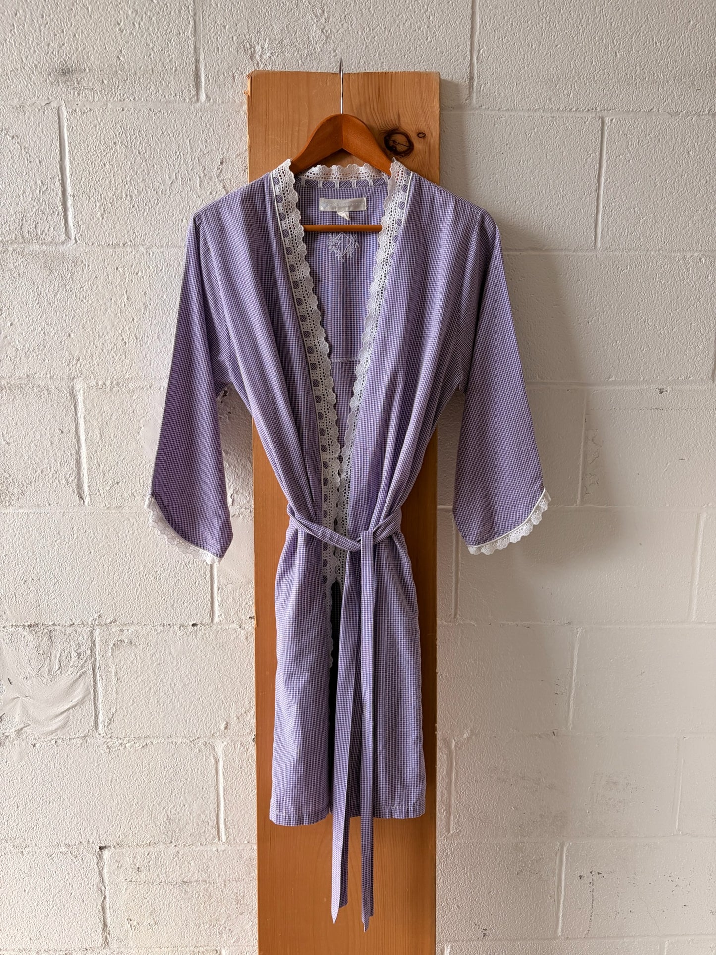 Lilac Robe : S/M