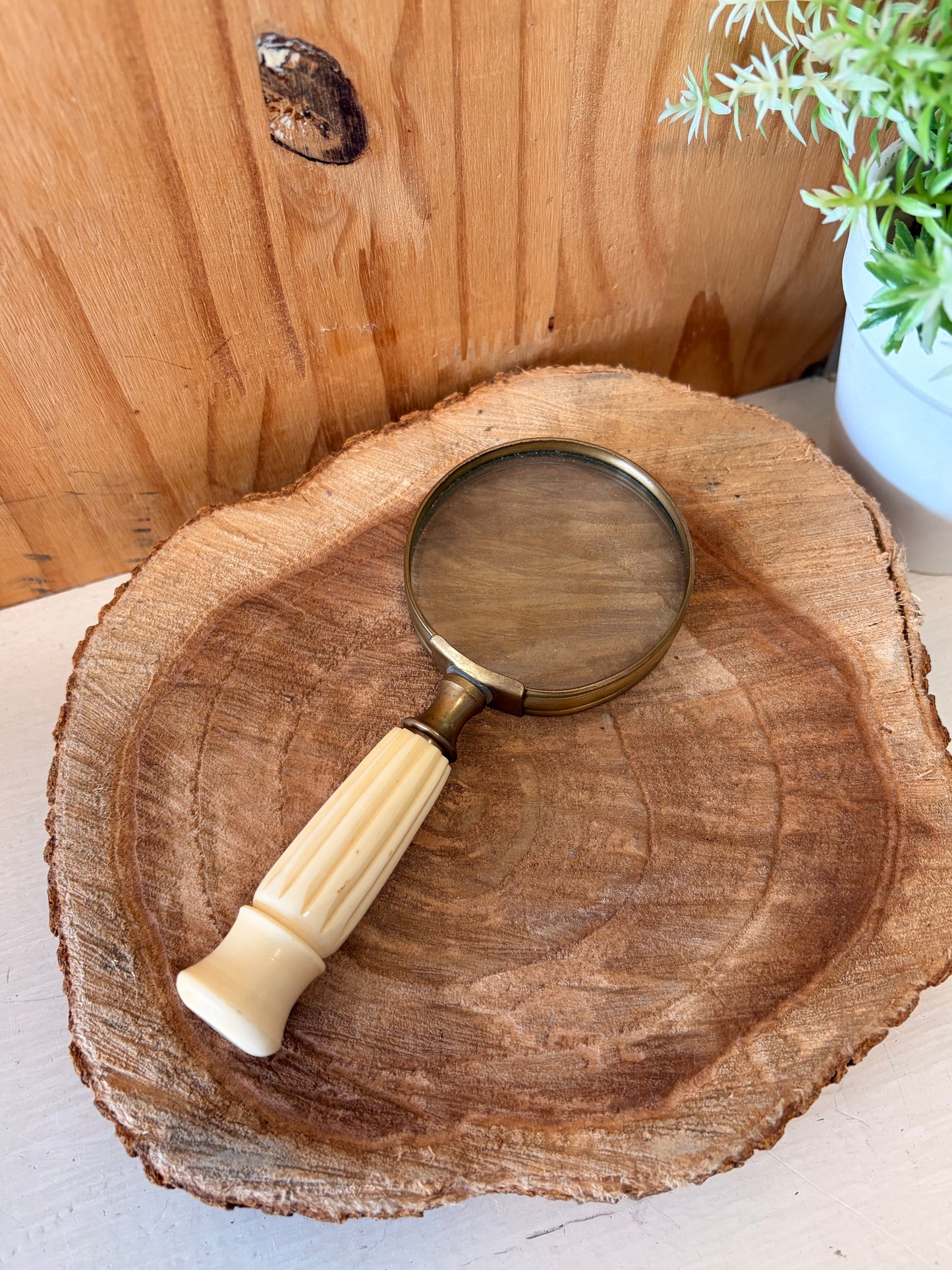 Vtg Little Magnifying Glass