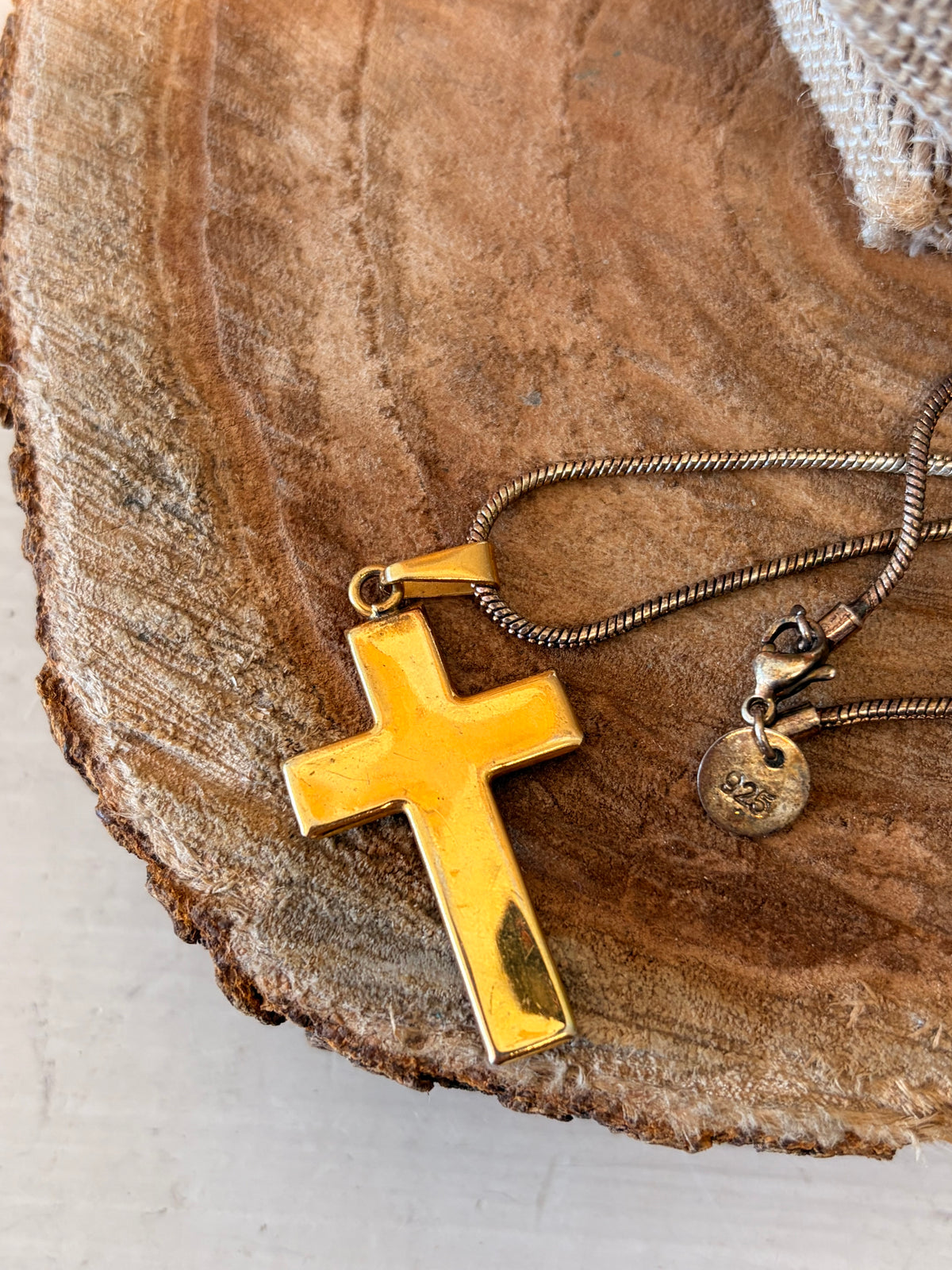 Vtg 925 Black & Gold Tone Cross Necklace