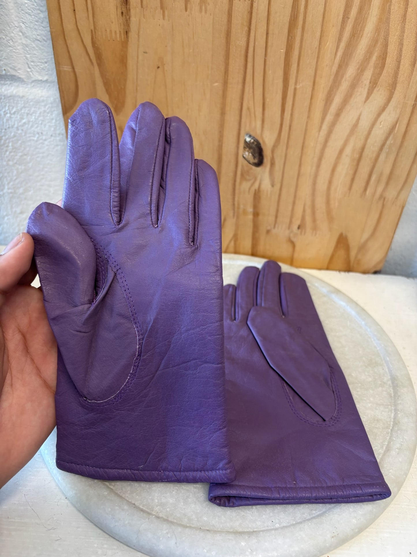 Vtg Purple Leather Gloves