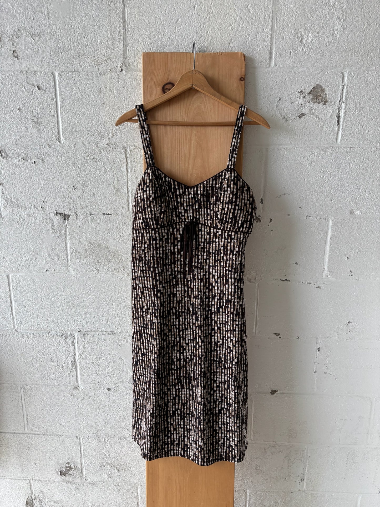 Brown and White Dress : 12