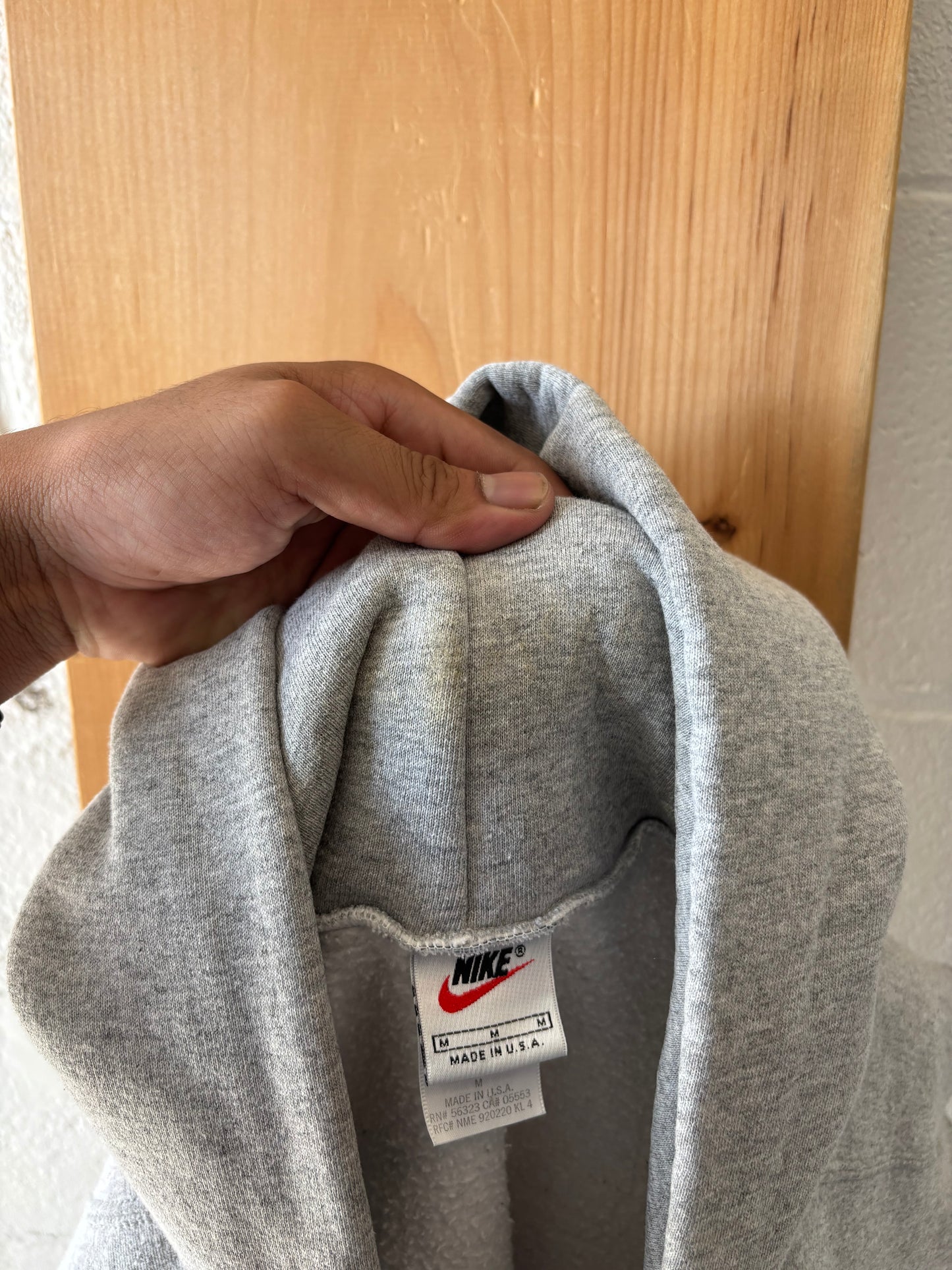 Vtg Gray Nike Sleeveless Hoodie : M