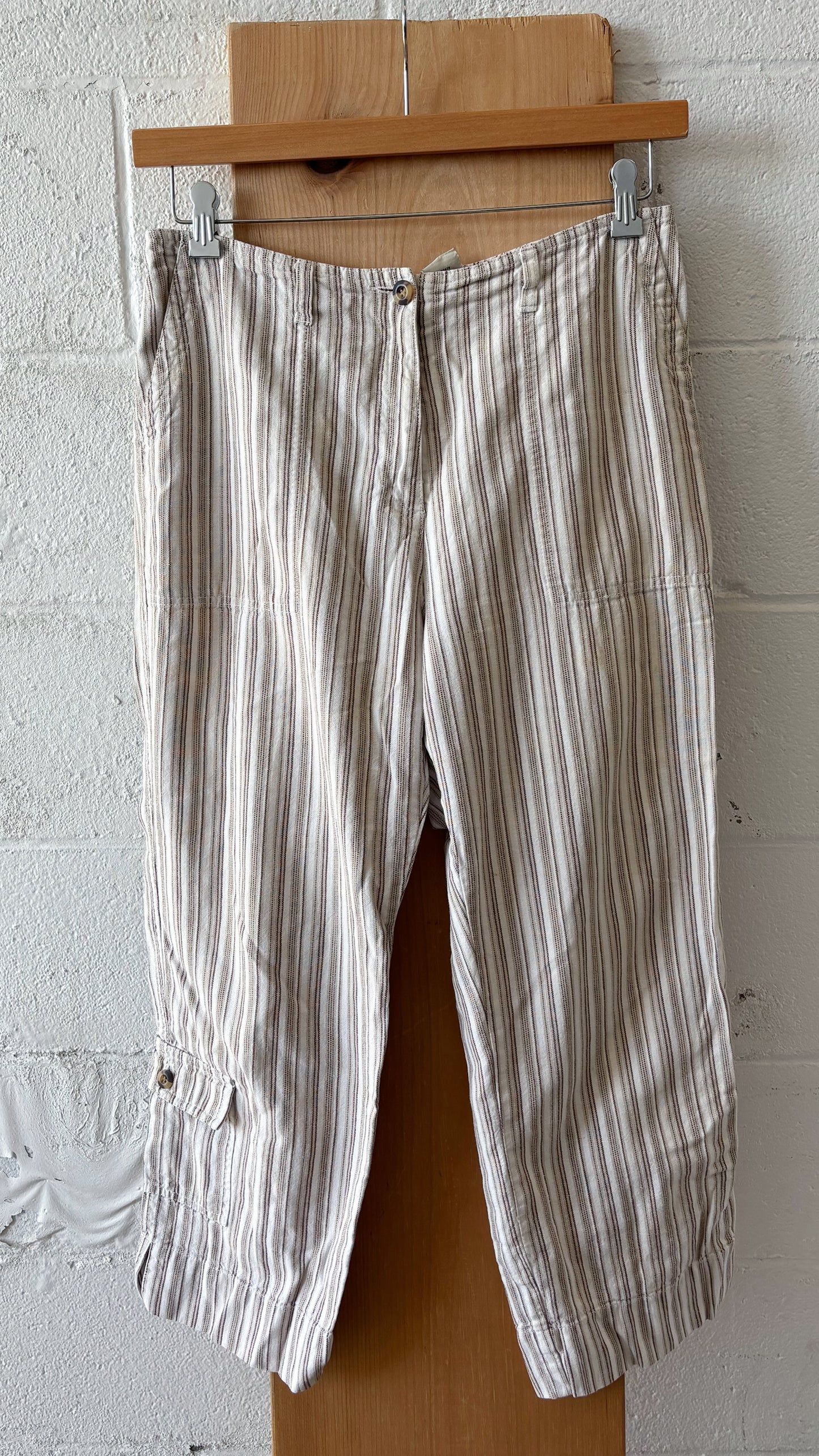 Striped Cropped Pants : 12