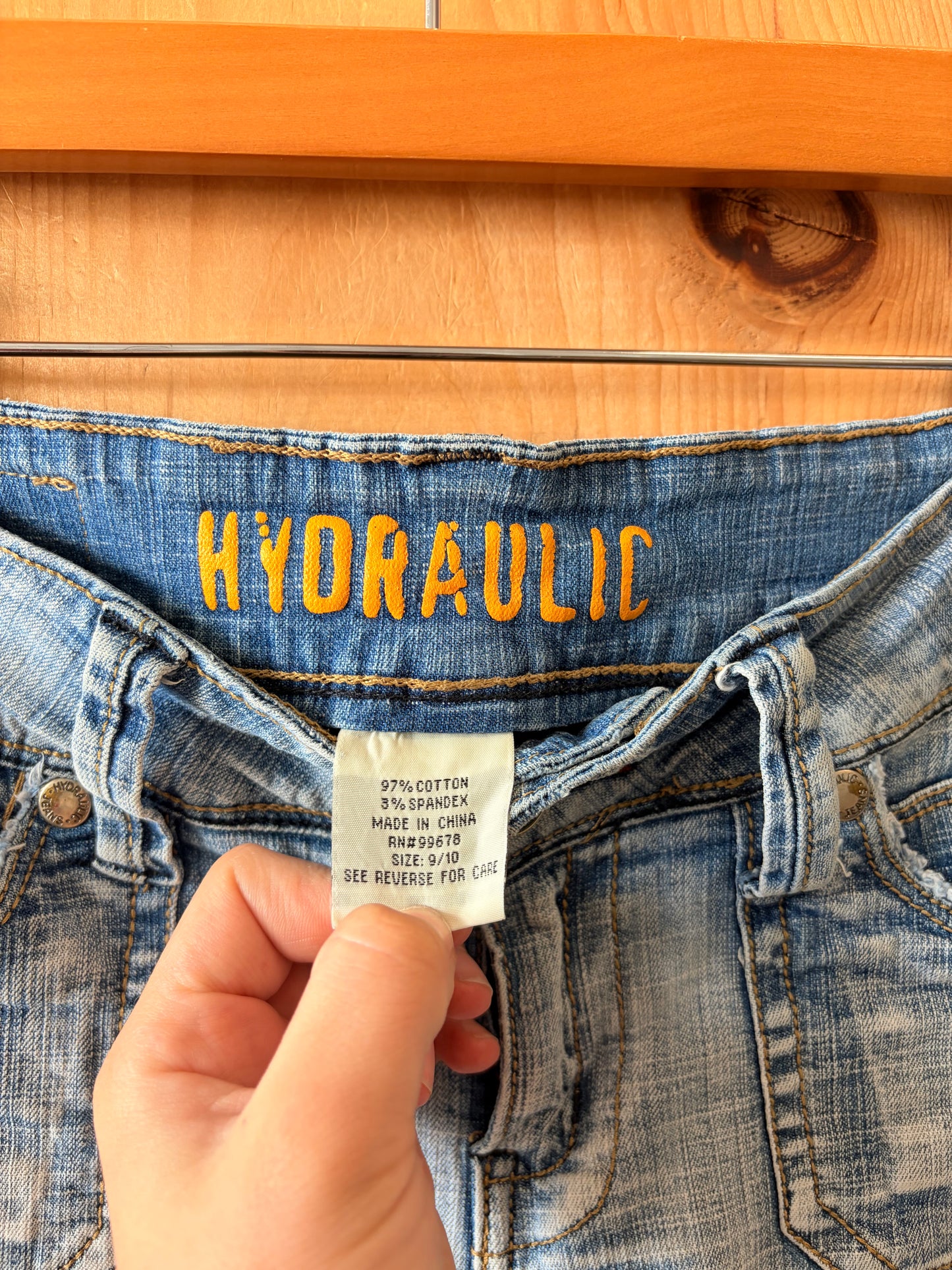 Y2K Hydraulic Jeans : 9/10 (As Is)