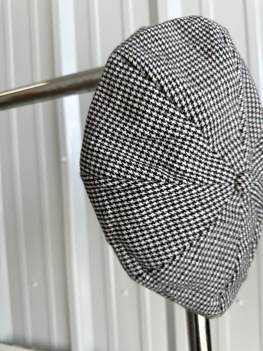 Houndstooth Beret