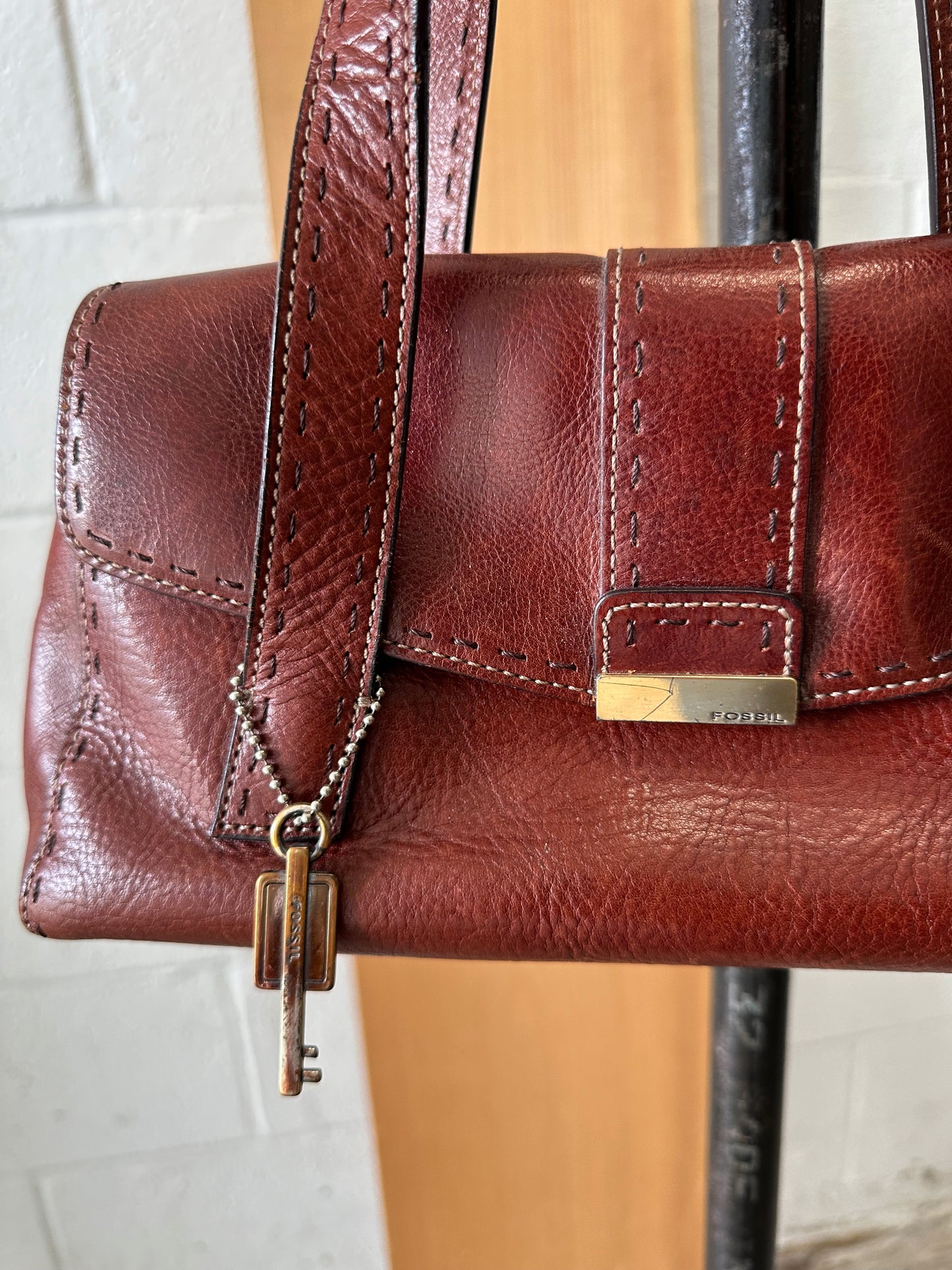 Cognac Leather Fossil Shoulder Bag