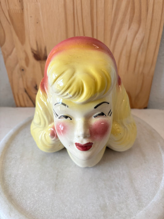 Vtg Woman’s Head Vase / Planter (Local Pick Up Only)