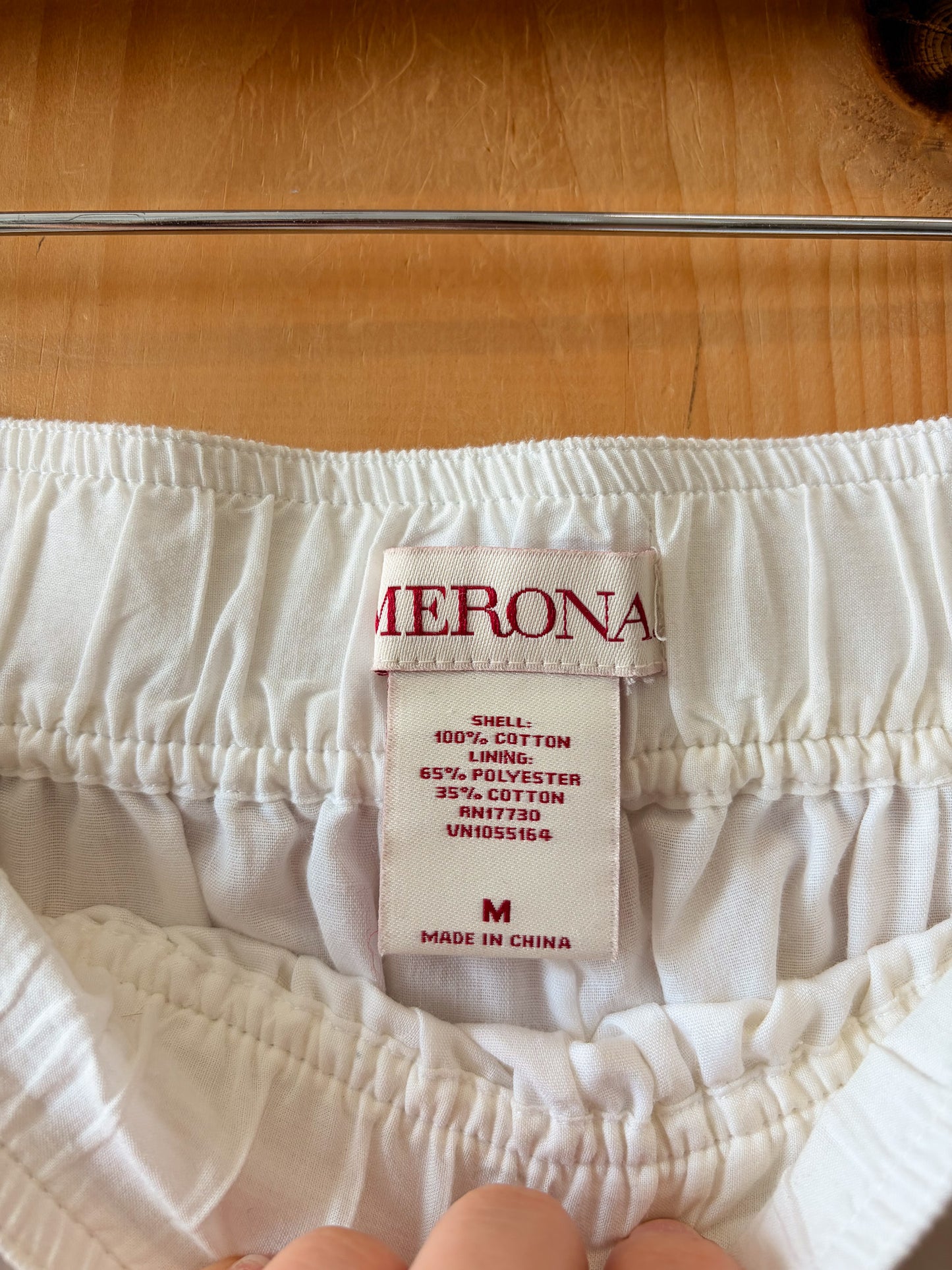 White Single Tier Maxi Skirt : M
