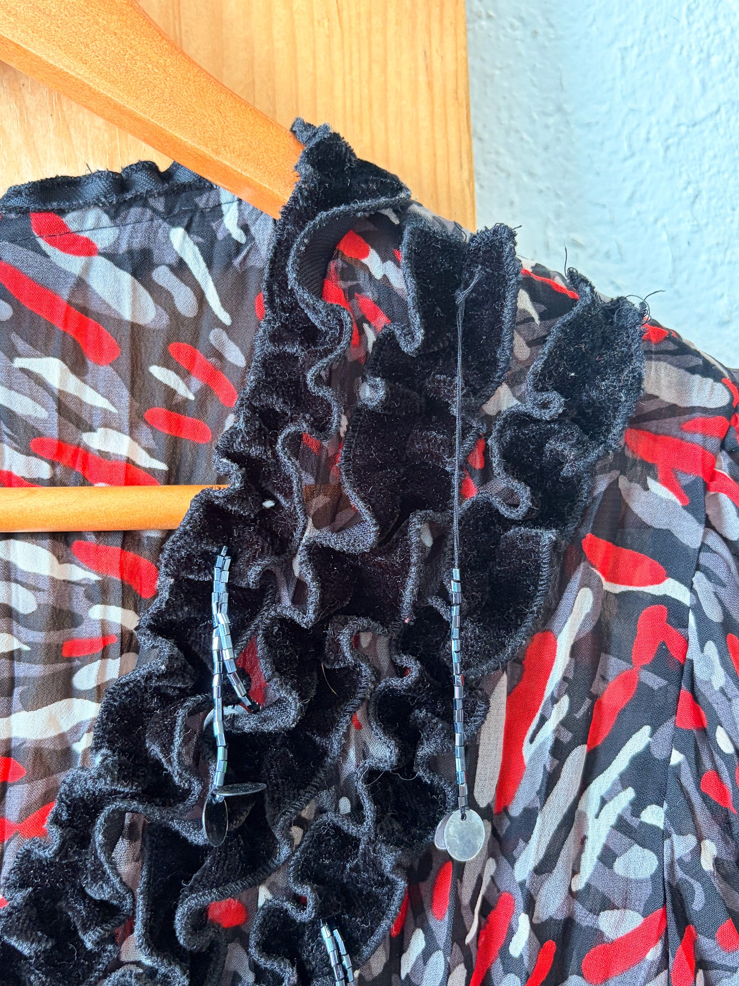 Patterned Red & Black Blouse : L