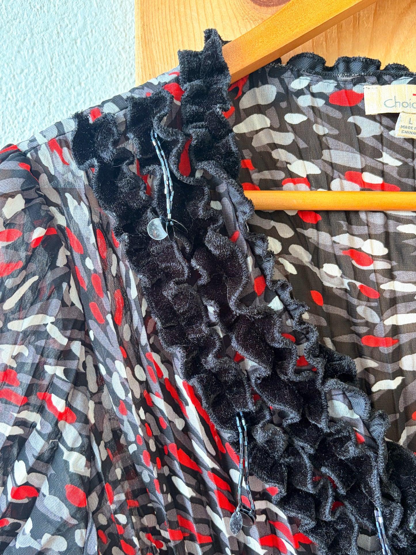 Patterned Red & Black Blouse : L