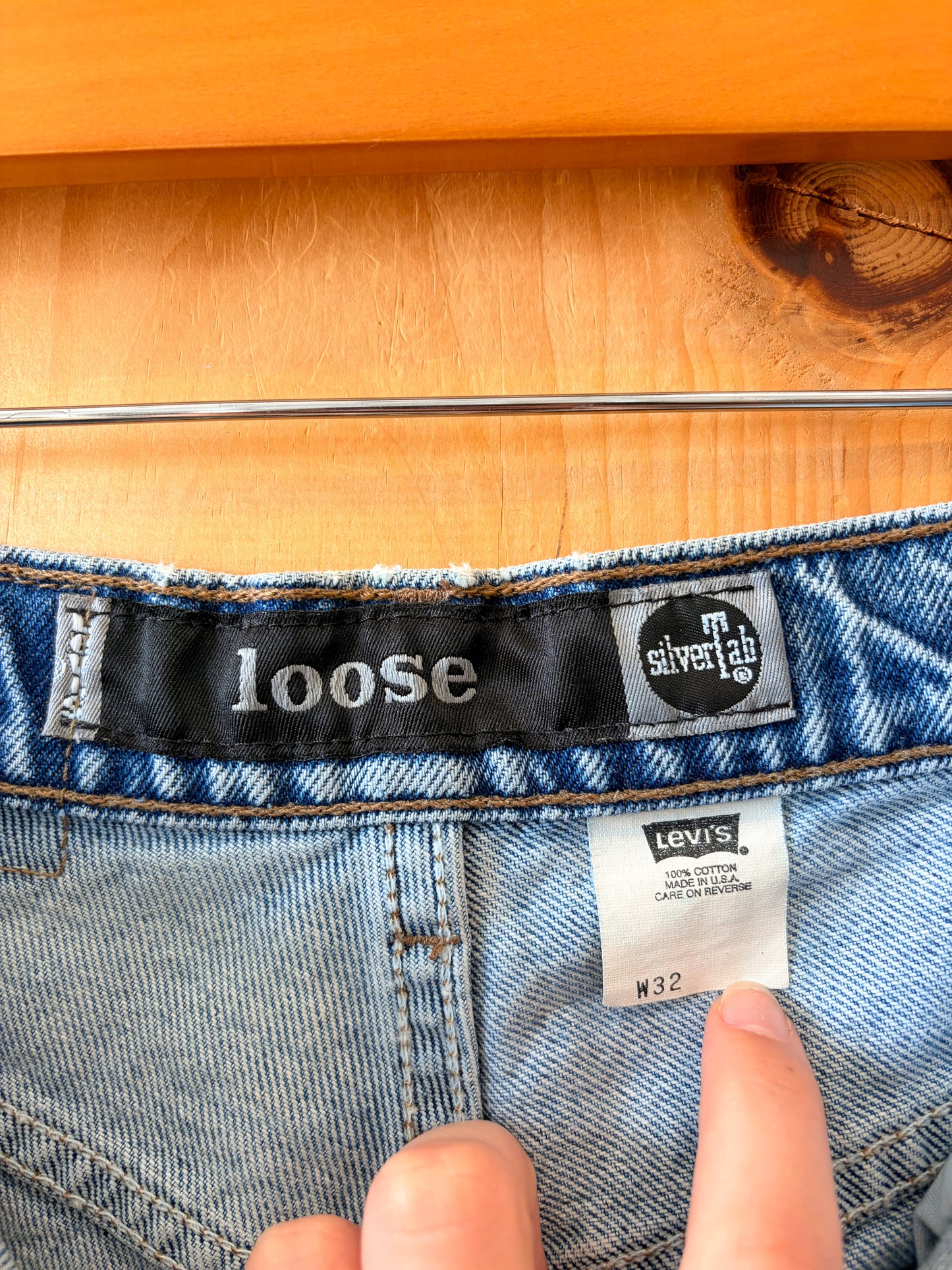 Vtg Levi's SilverTab Jean Shorts : W32