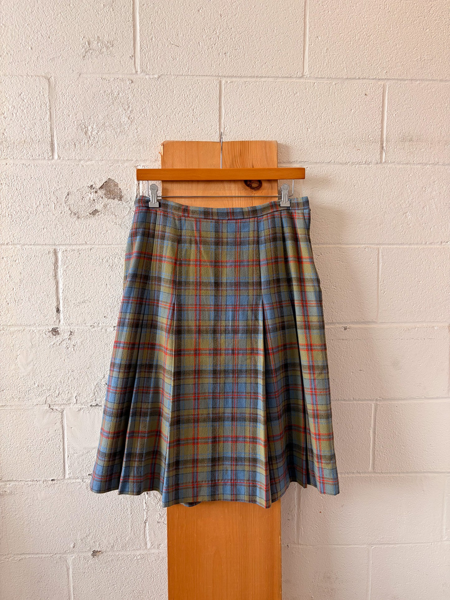 Plaid Midi Skirt : 34"W