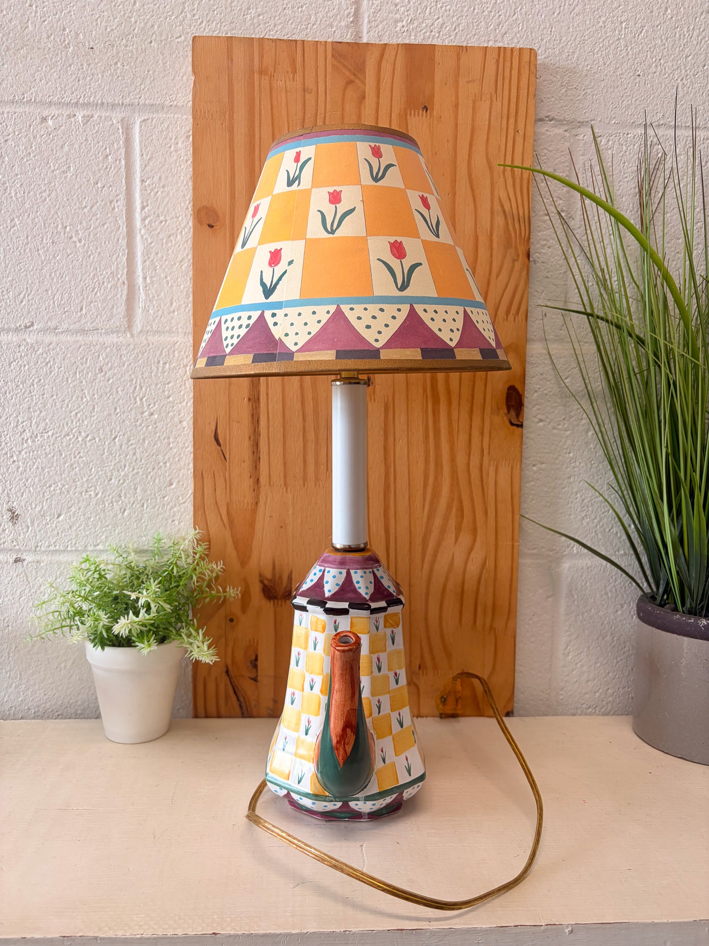 Vtg Hand Painted Teapot Lamp (Local Pick Up Only)