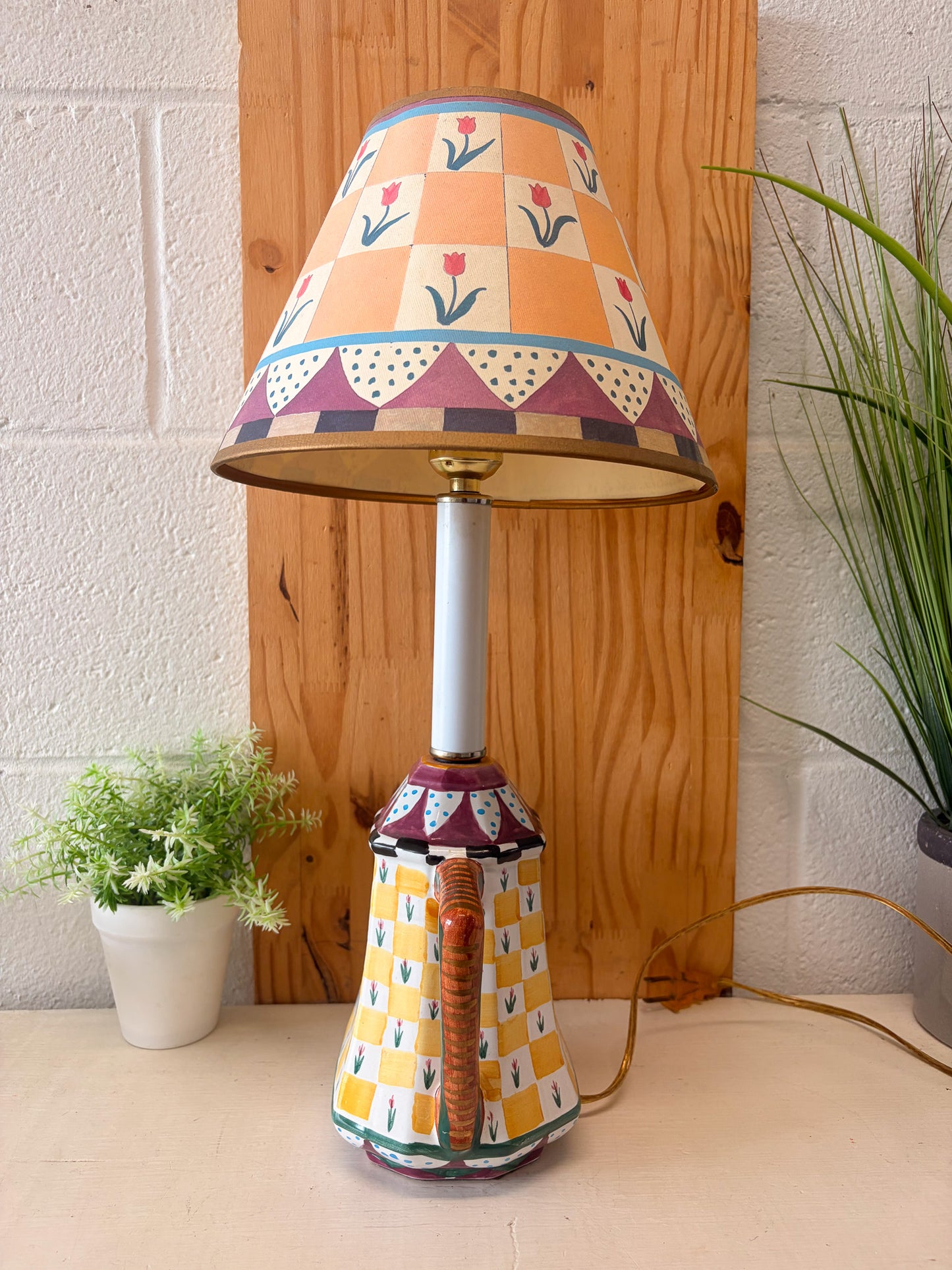 Vtg Hand Painted Teapot Lamp (Local Pick Up Only)