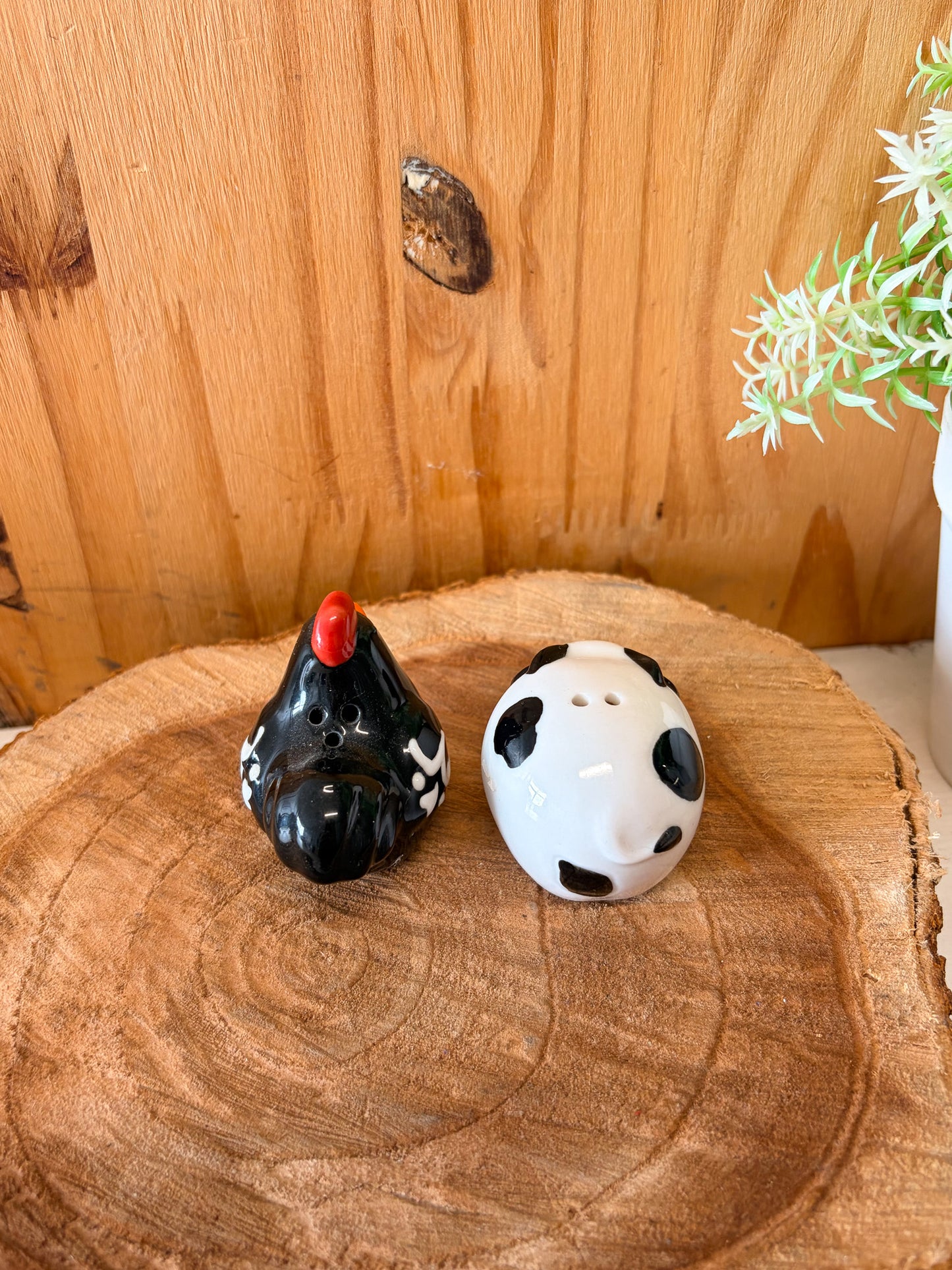 Chicken & Cow Salt and Pepper Shakers