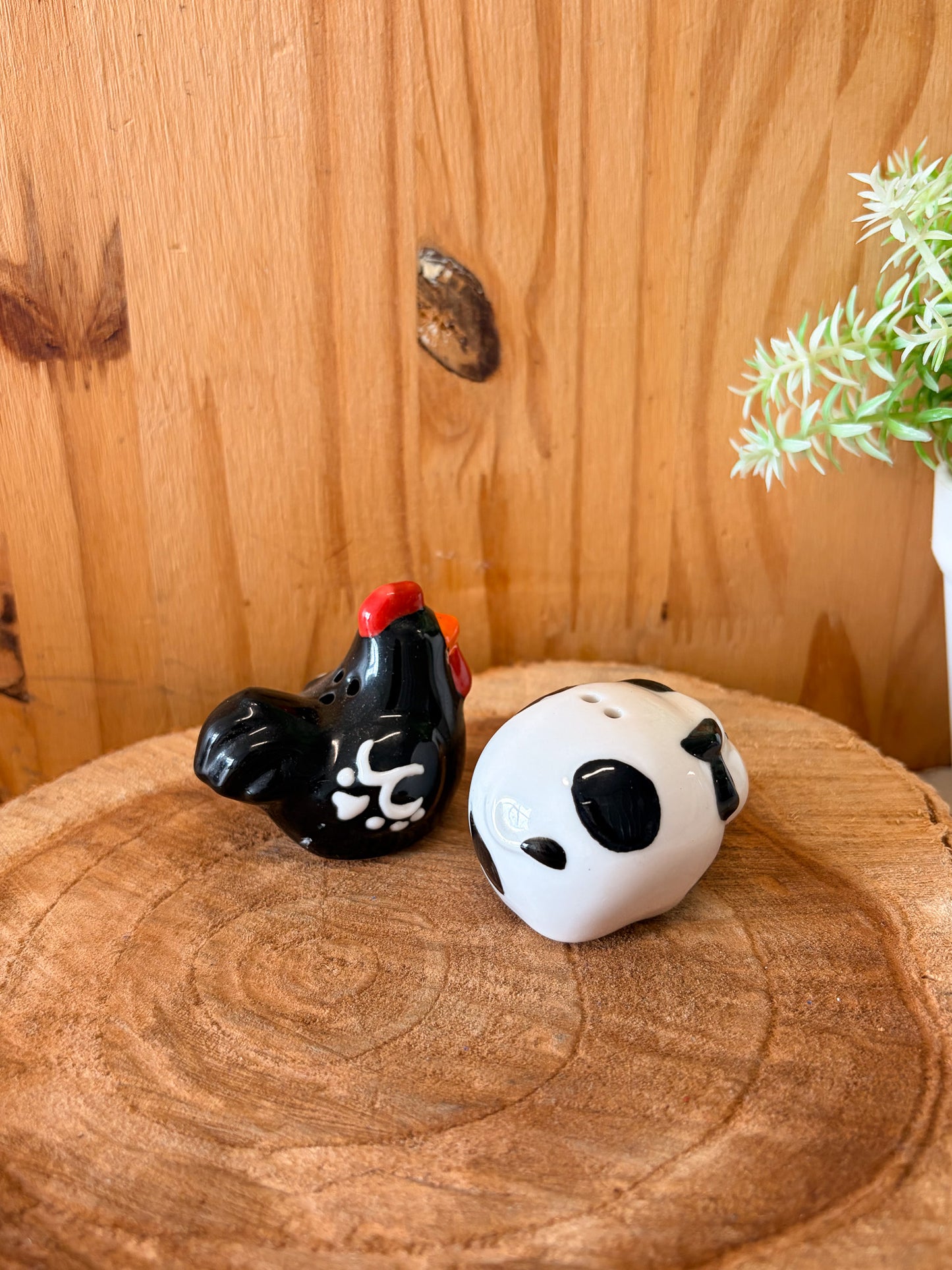 Chicken & Cow Salt and Pepper Shakers