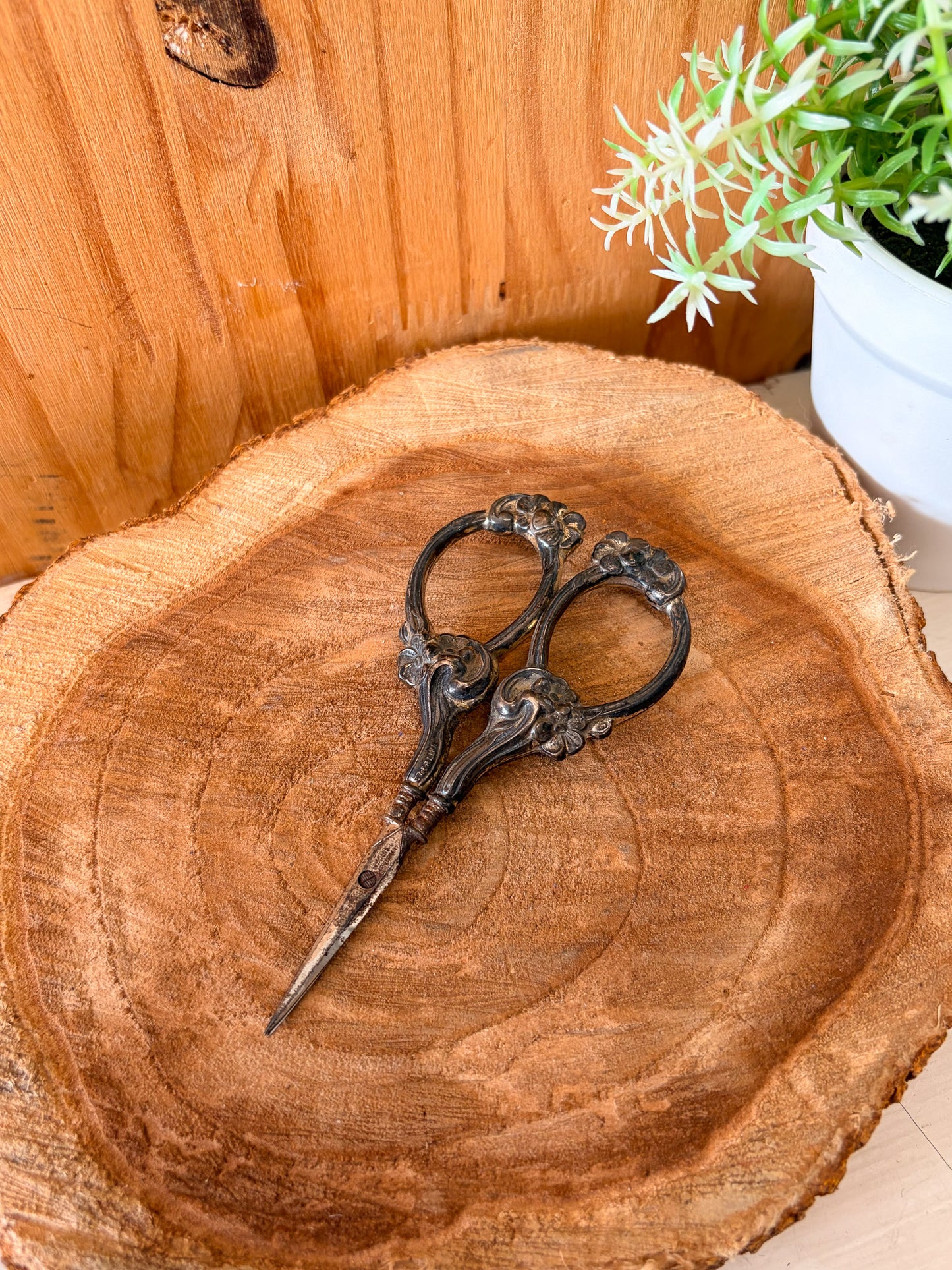 Vtg Ornate Sterling Sewing Scissors